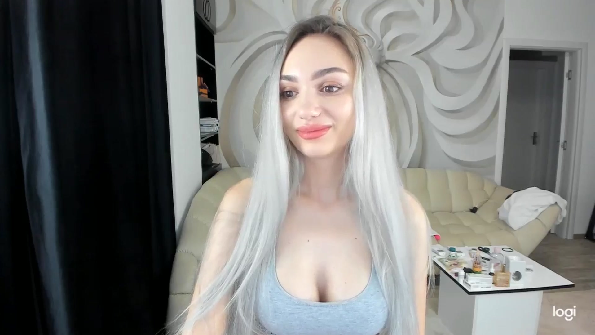 Gallery image thumbnail from HaleySweet18's myfreecams stream on, 07/16/2024, 23:30 image 18 of 20