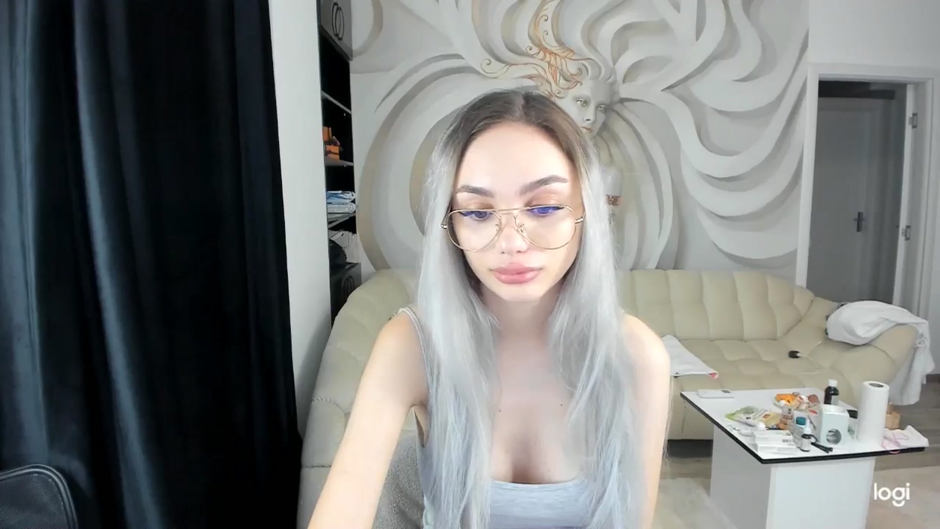 Gallery image thumbnail from HaleySweet18's myfreecams stream on, 07/20/2024, 23:41 image 5 of 20