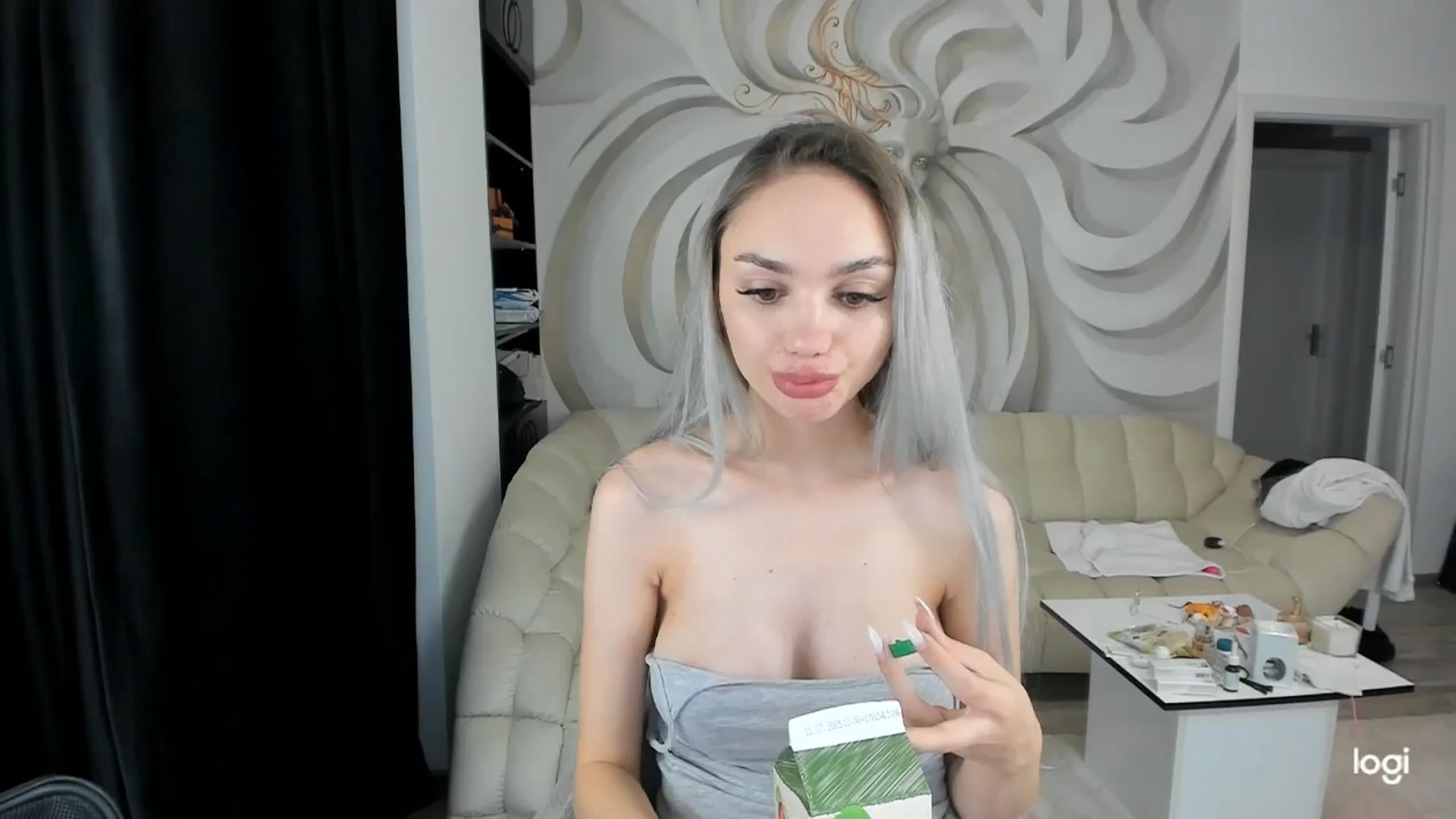 Gallery image thumbnail from HaleySweet18's myfreecams stream on, 07/23/2024, 03:30 image 15 of 20