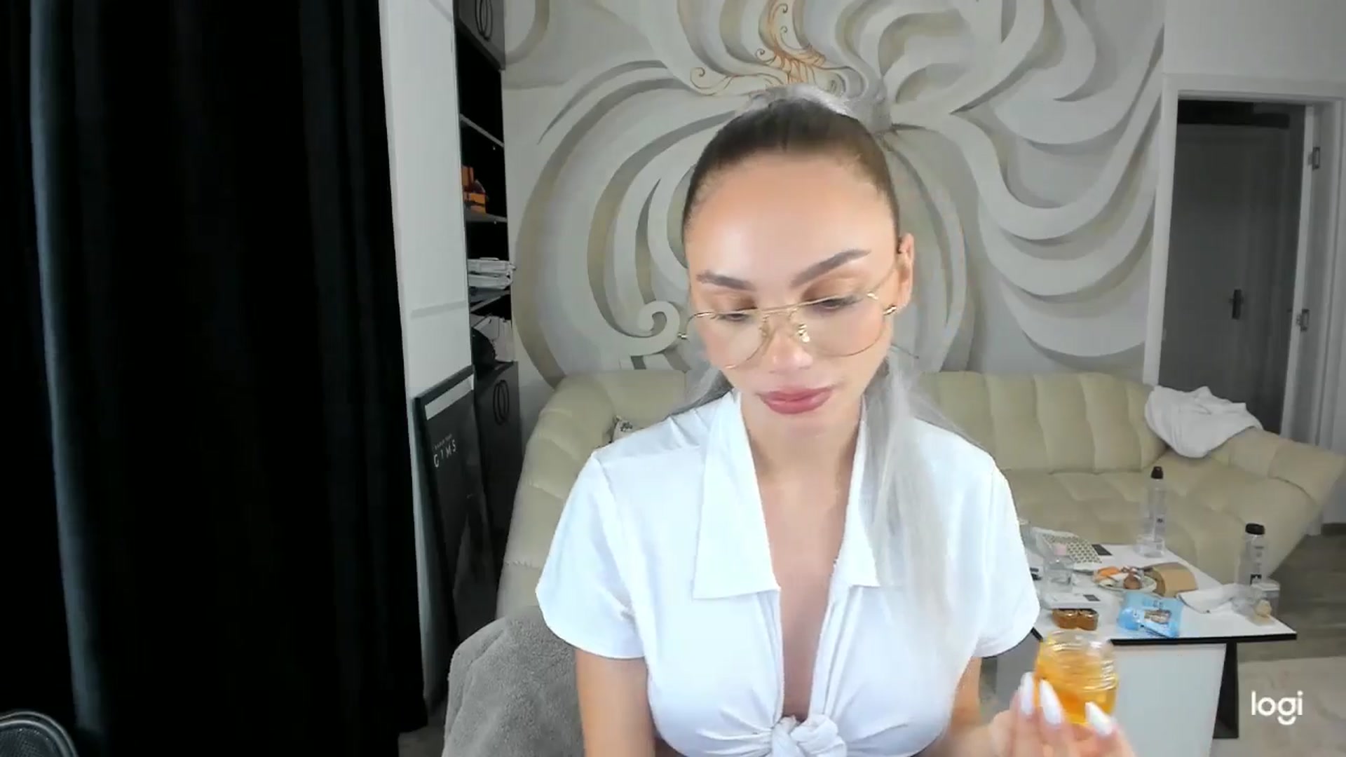 Gallery image thumbnail from HaleySweet18's myfreecams stream on, 08/07/2024, 24:45 image 10 of 20