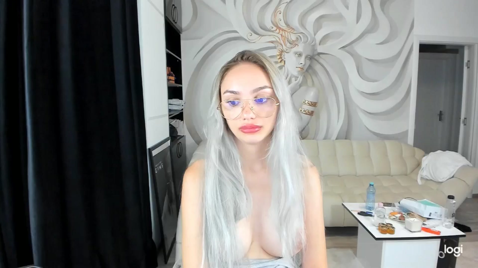 Gallery image thumbnail from HaleySweet18's myfreecams stream on, 08/09/2024, 21:12 image 17 of 20