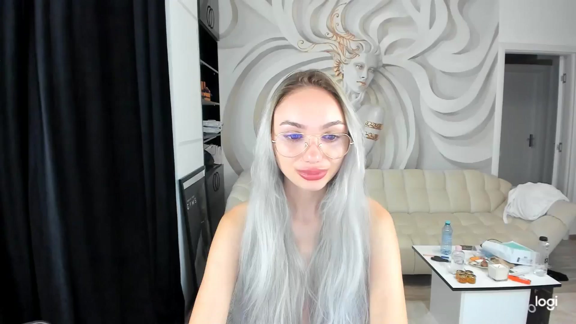 Gallery image thumbnail from HaleySweet18's myfreecams stream on, 08/09/2024, 21:53 image 1 of 20