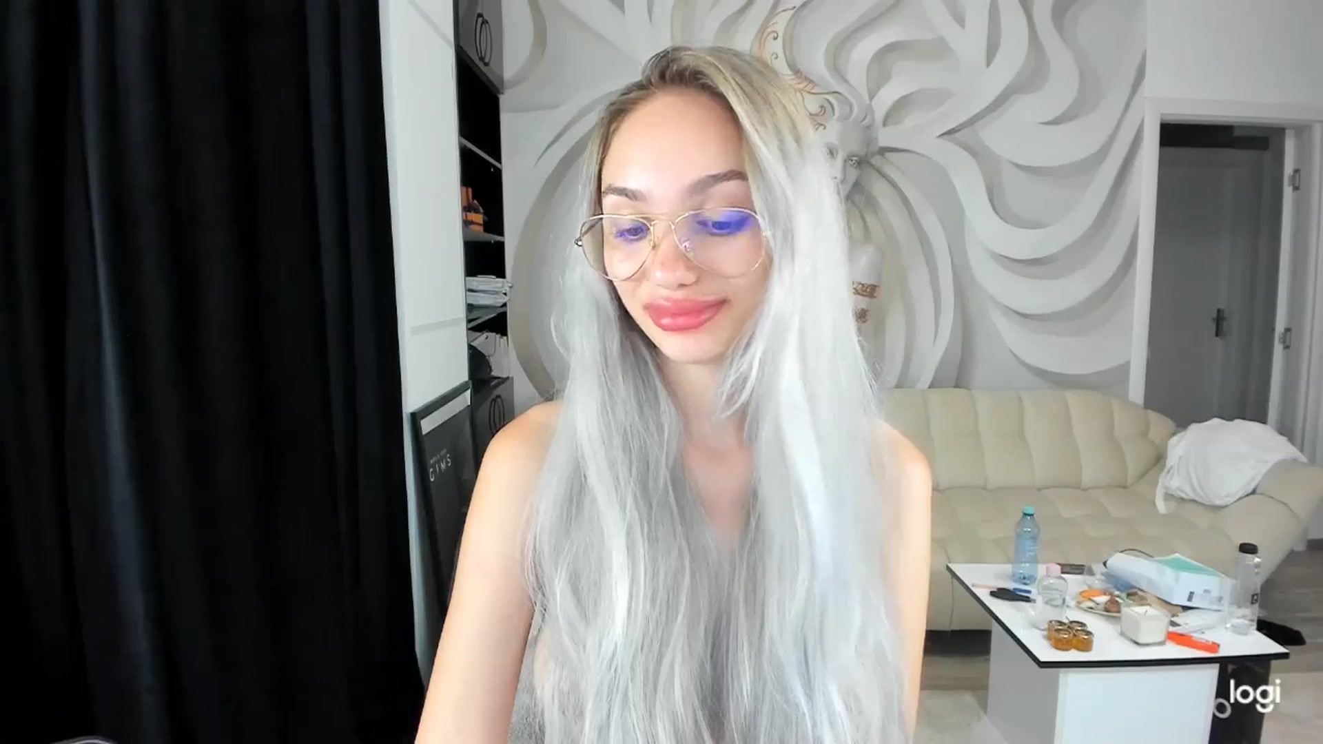 Gallery image thumbnail from HaleySweet18's myfreecams stream on, 08/09/2024, 21:53 image 9 of 20