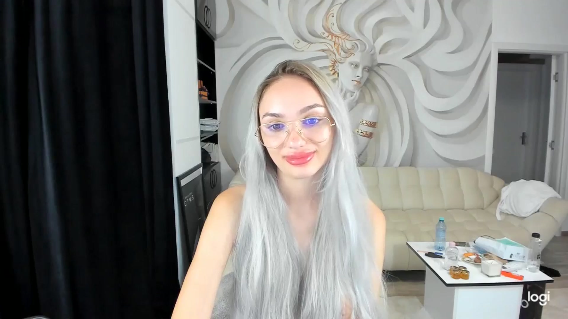 Gallery image thumbnail from HaleySweet18's myfreecams stream on, 08/09/2024, 21:53 image 19 of 20