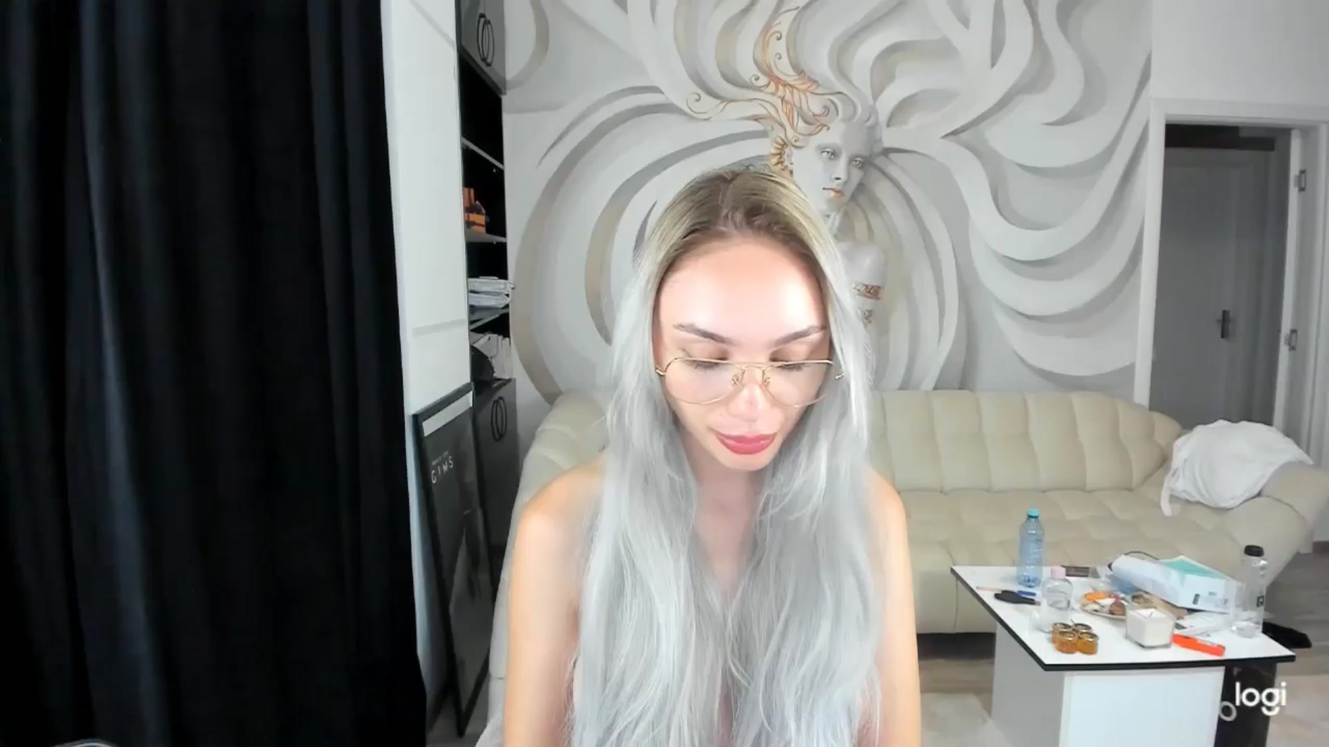 Gallery image thumbnail from HaleySweet18's myfreecams stream on, 08/09/2024, 21:53 image 2 of 20