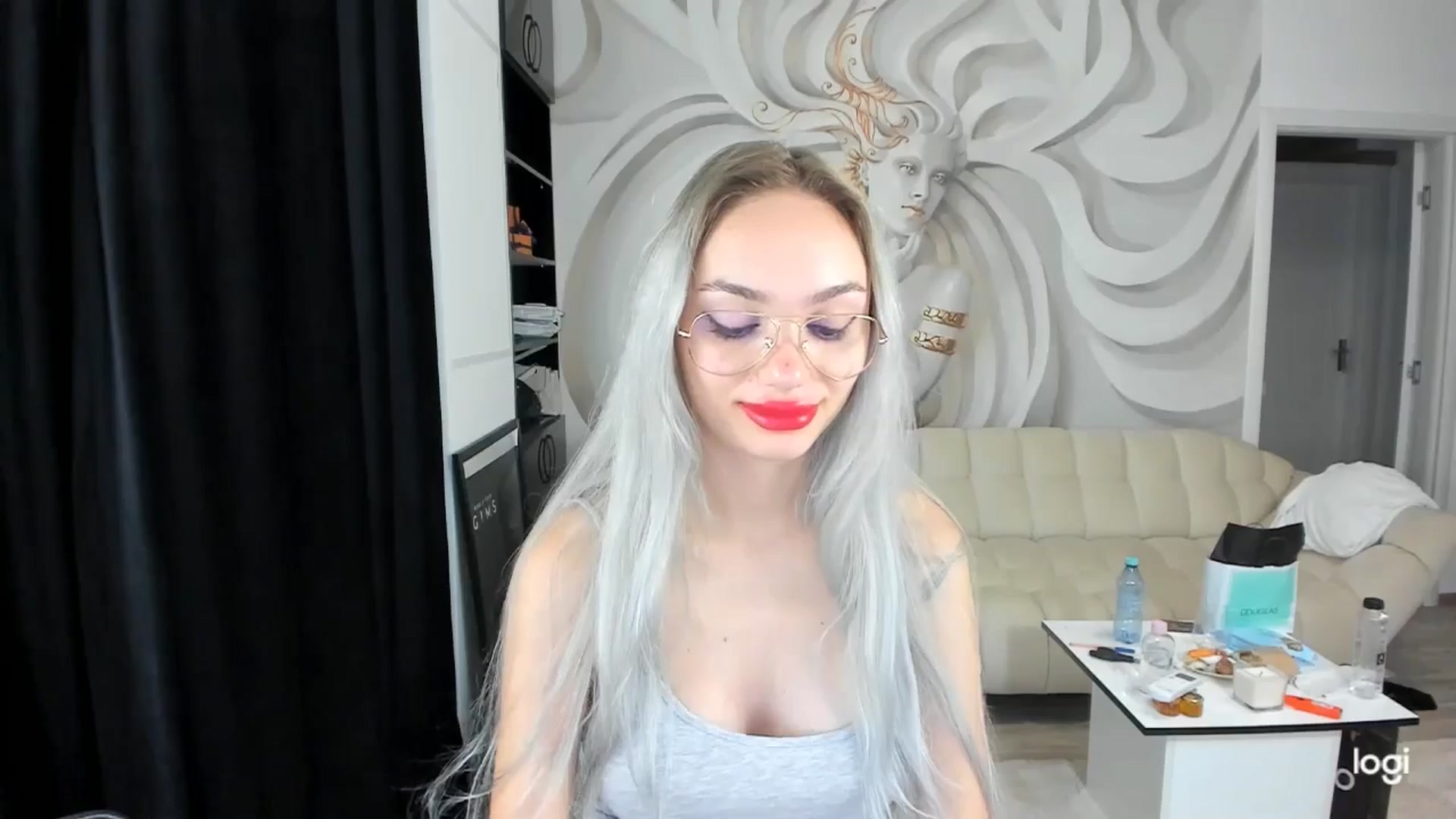 Gallery image thumbnail from HaleySweet18's myfreecams stream on, 08/10/2024, 04:07 image 9 of 20