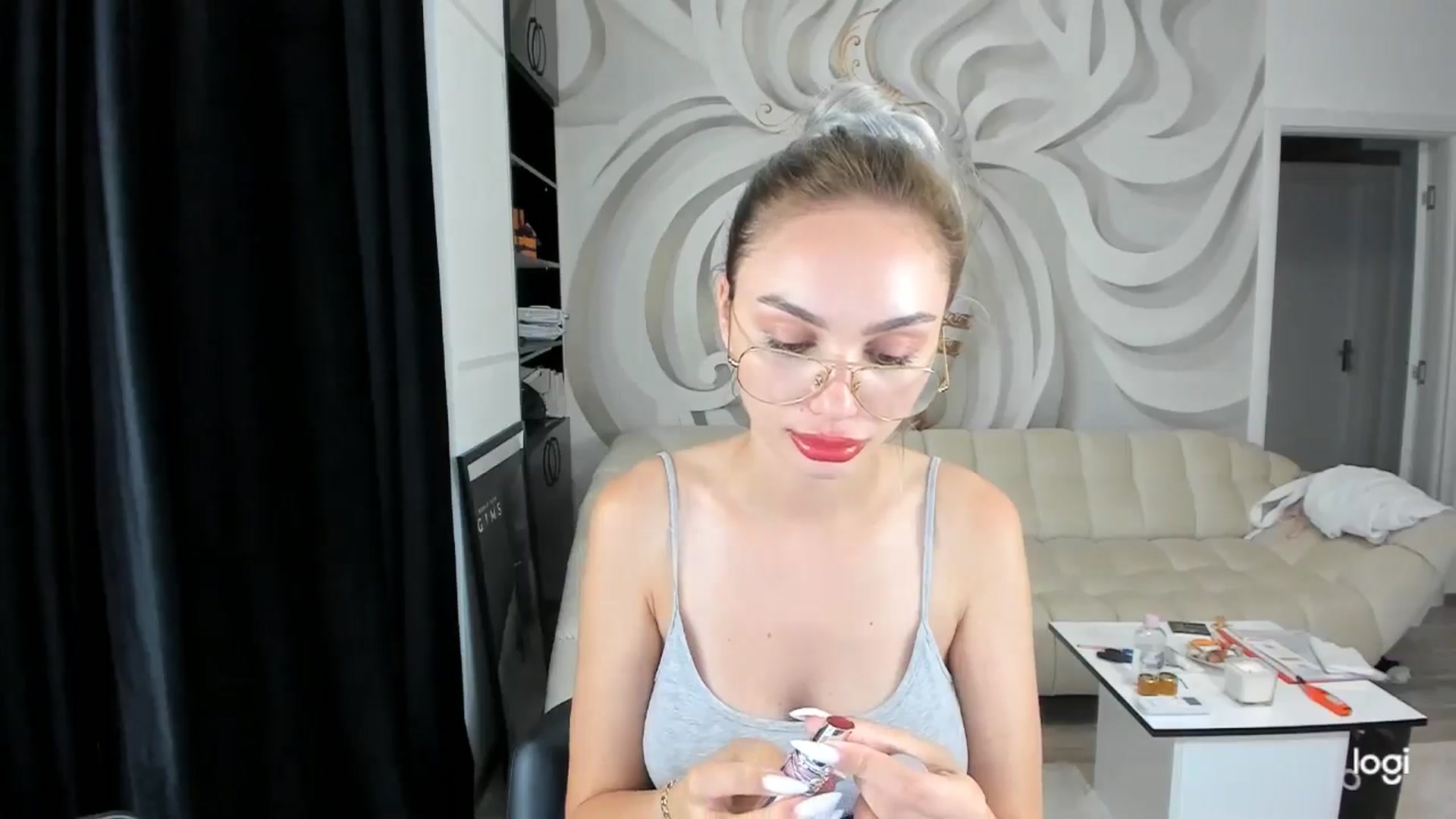 Gallery image thumbnail from HaleySweet18's myfreecams stream on, 08/16/2024, 04:51 image 20 of 20