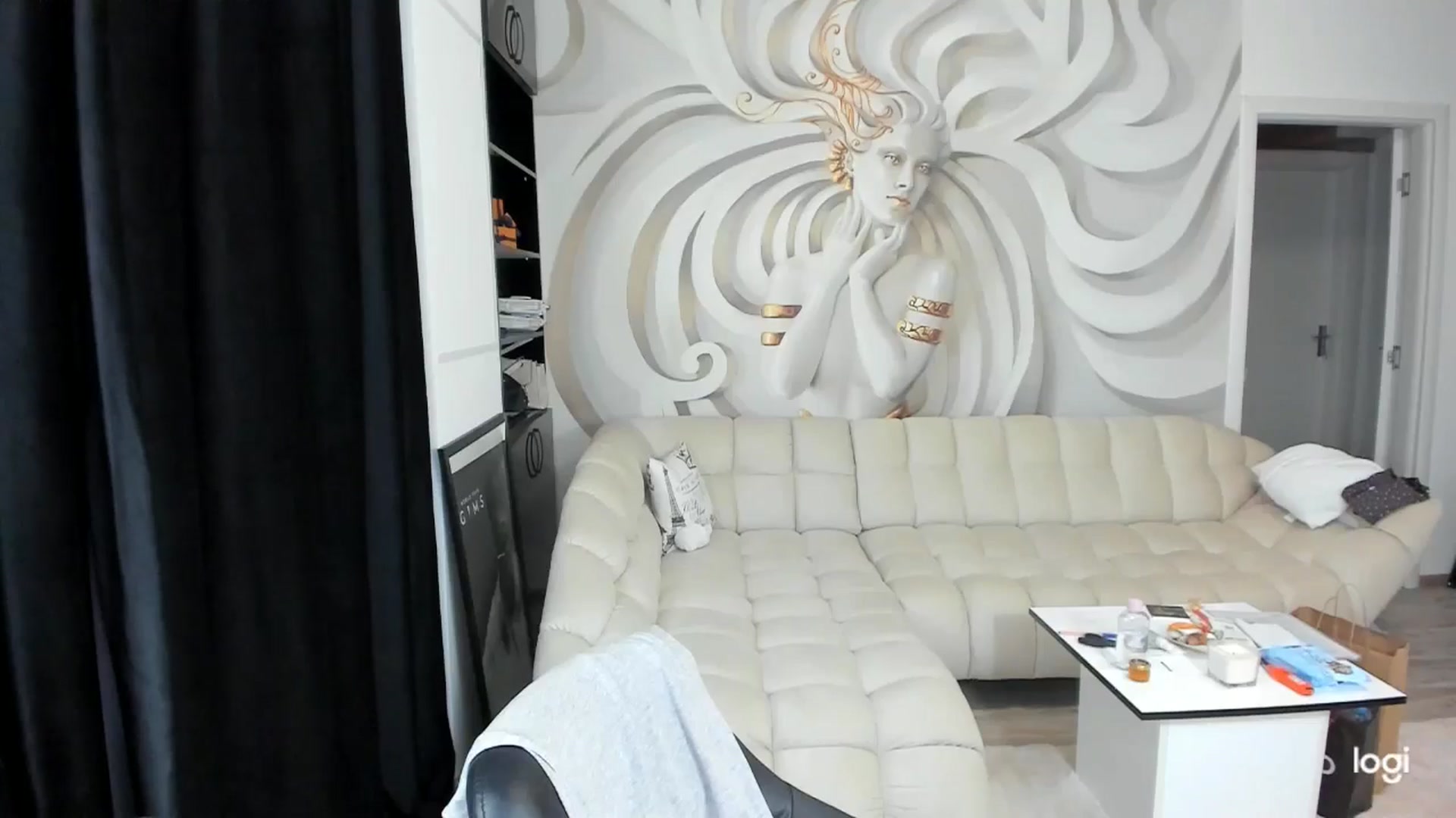 Gallery image thumbnail from HaleySweet18's myfreecams stream on, 08/20/2024, 01:51 image 11 of 20