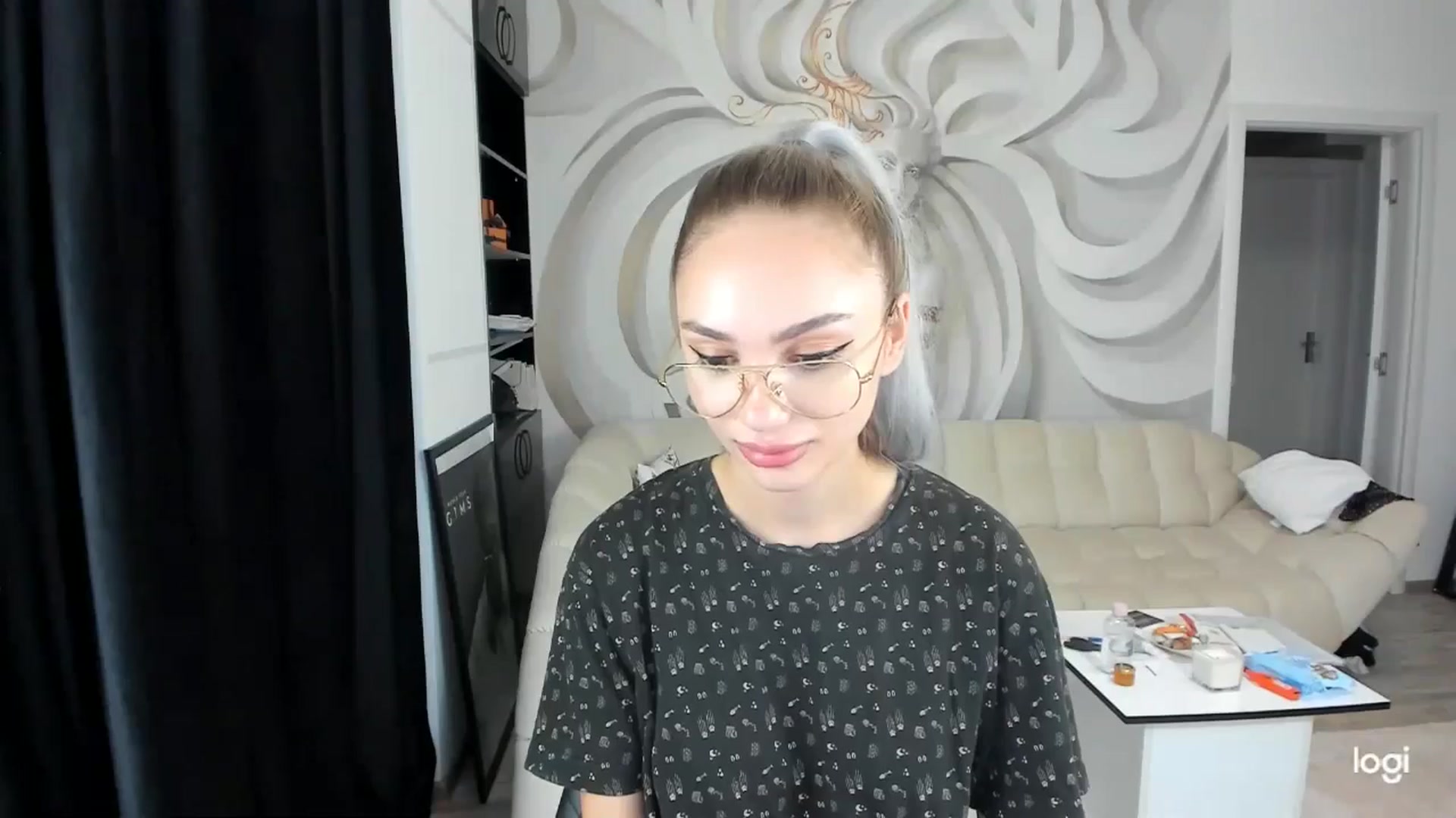 Gallery image thumbnail from HaleySweet18's myfreecams stream on, 08/22/2024, 06:49 image 11 of 20
