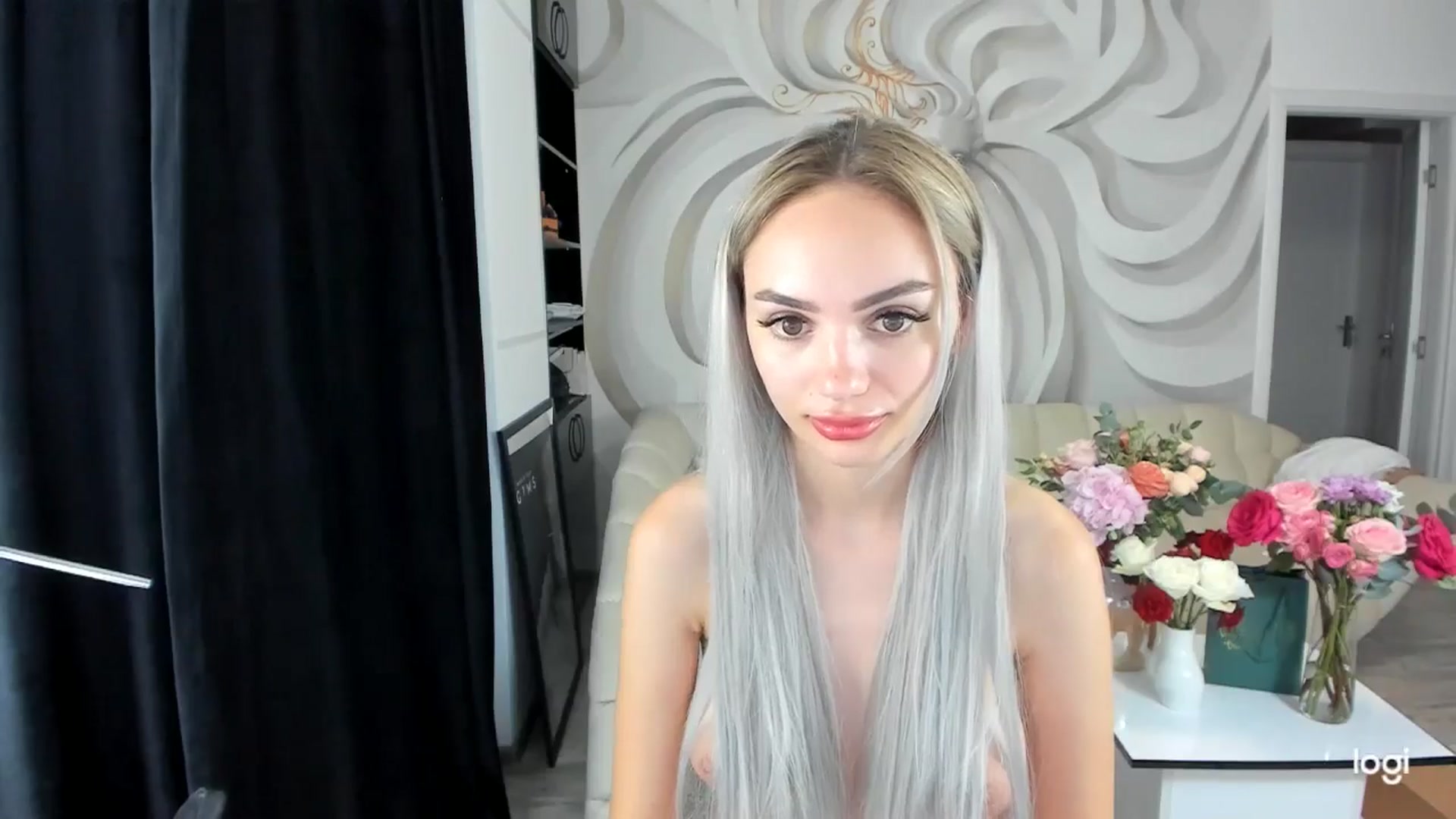Gallery image thumbnail from HaleySweet18's myfreecams stream on, 08/31/2024, 22:34 image 11 of 20