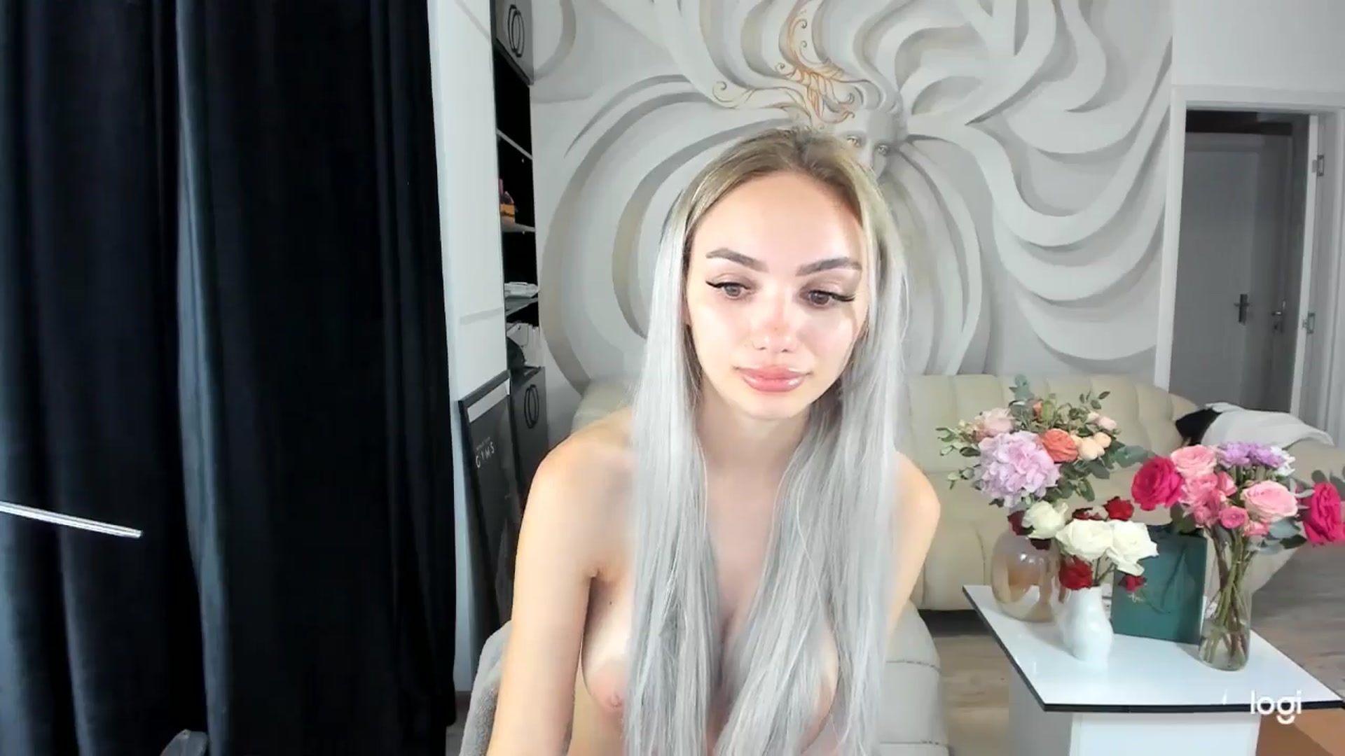 Gallery image thumbnail from HaleySweet18's myfreecams stream on, 09/01/2024, 21:40 image 11 of 20