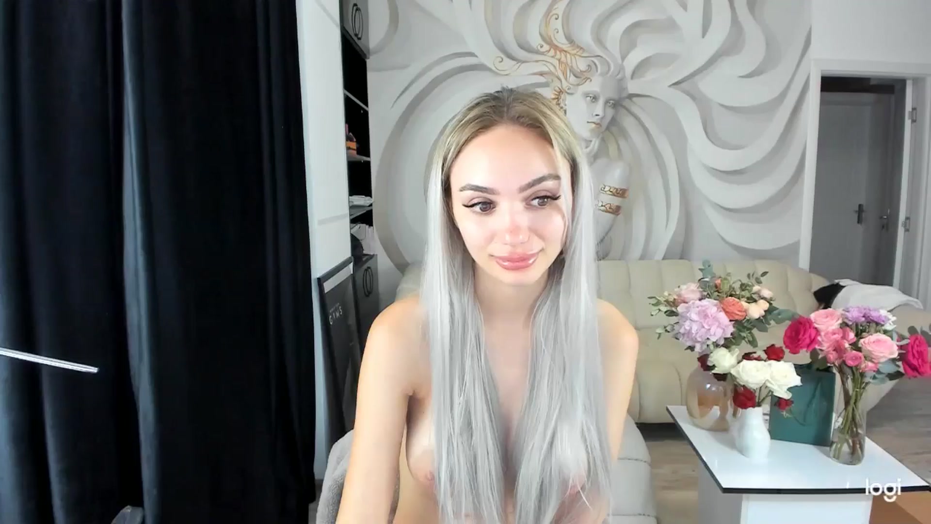 Gallery image thumbnail from HaleySweet18's myfreecams stream on, 09/01/2024, 21:40 image 10 of 20