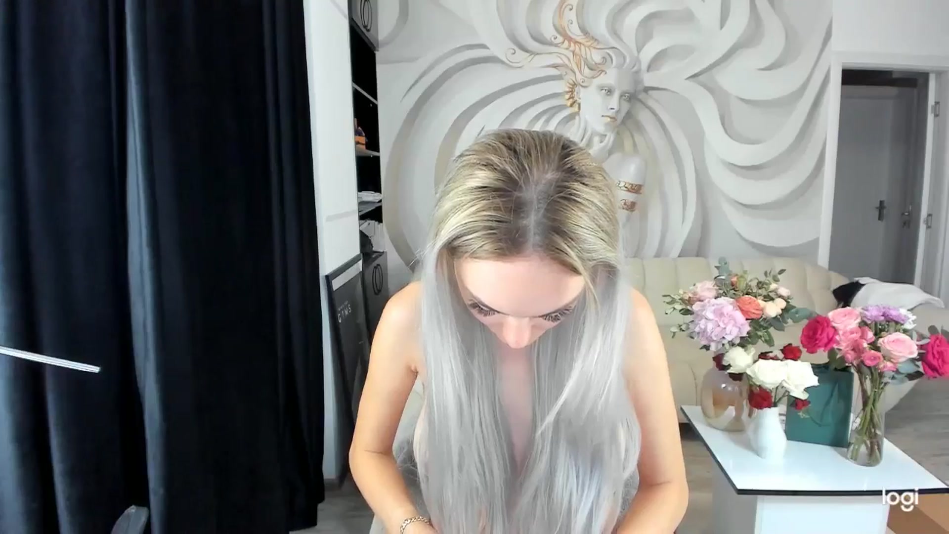 Gallery image thumbnail from HaleySweet18's myfreecams stream on, 09/01/2024, 23:14 image 4 of 20