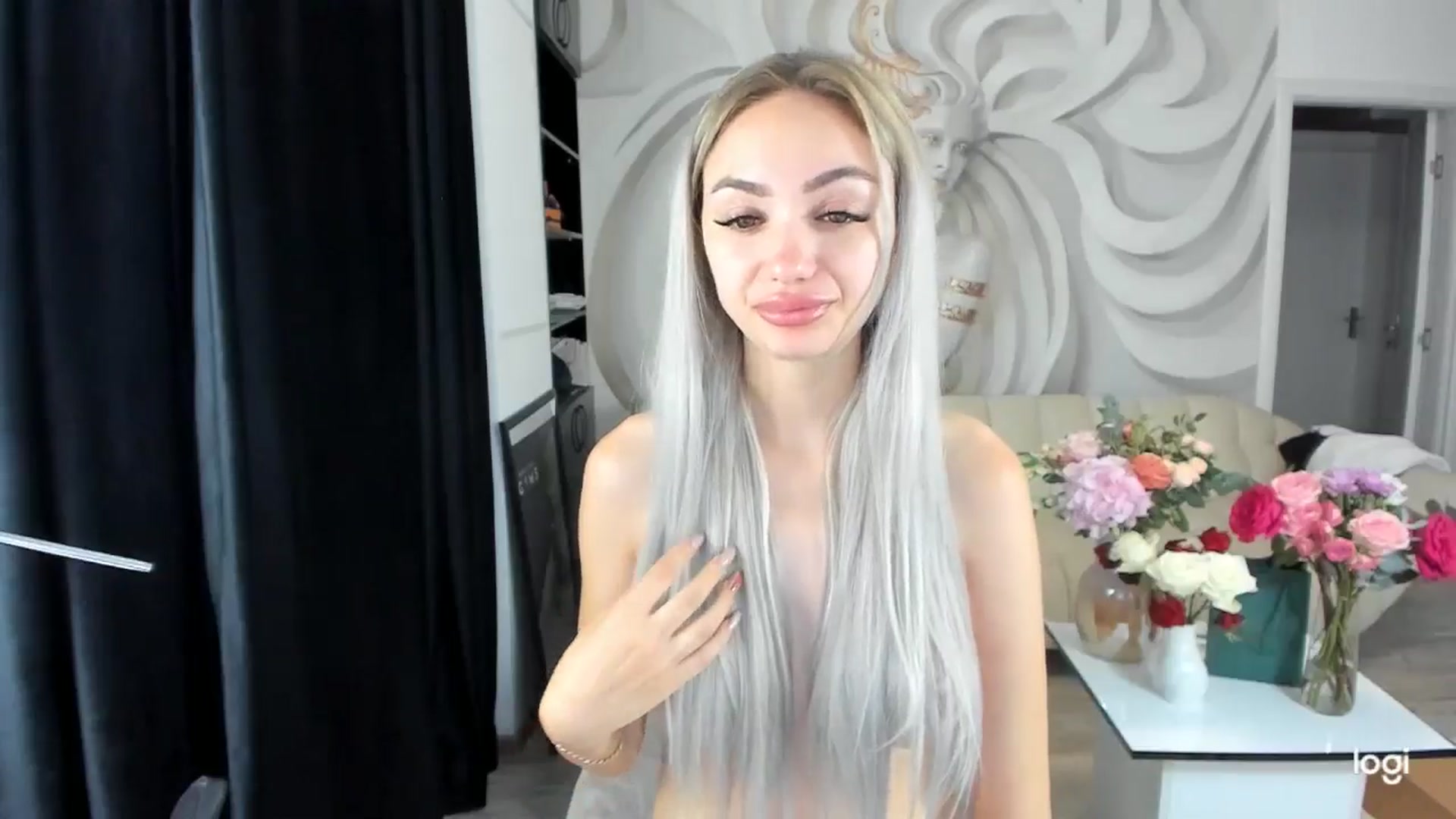 Gallery image thumbnail from HaleySweet18's myfreecams stream on, 09/01/2024, 23:14 image 5 of 20