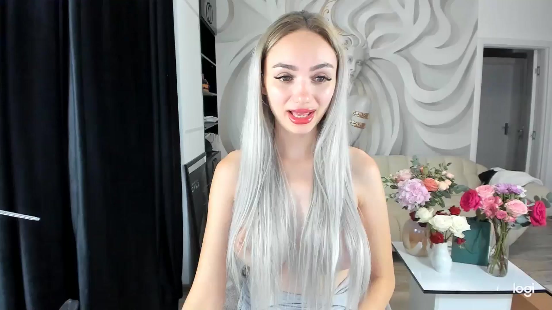 Gallery image thumbnail from HaleySweet18's myfreecams stream on, 09/01/2024, 23:55 image 1 of 20