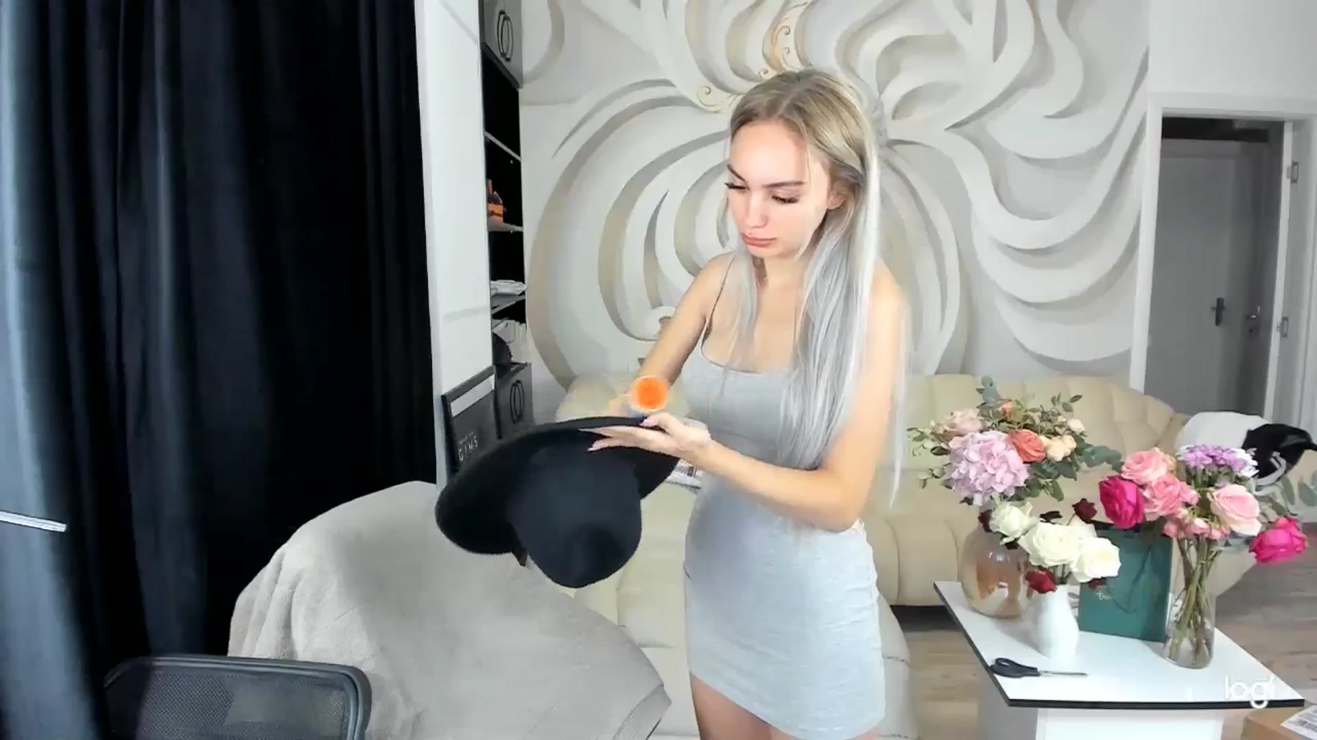 Gallery image thumbnail from HaleySweet18's myfreecams stream on, 09/03/2024, 04:24 image 19 of 20