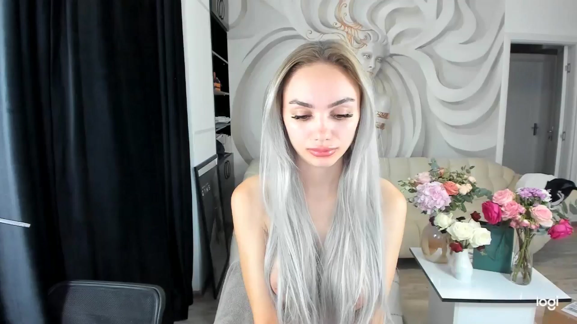 Gallery image thumbnail from HaleySweet18's myfreecams stream on, 09/03/2024, 04:24 image 2 of 20