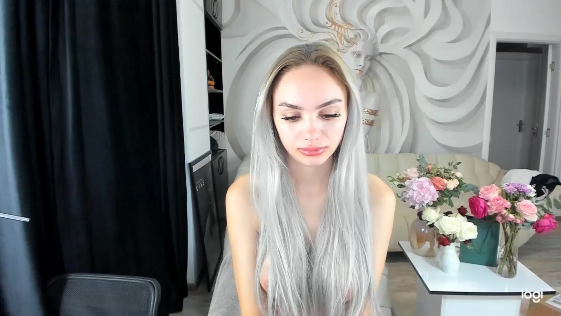 Gallery image thumbnail from HaleySweet18's myfreecams stream on, 09/03/2024, 04:24 image 3 of 20
