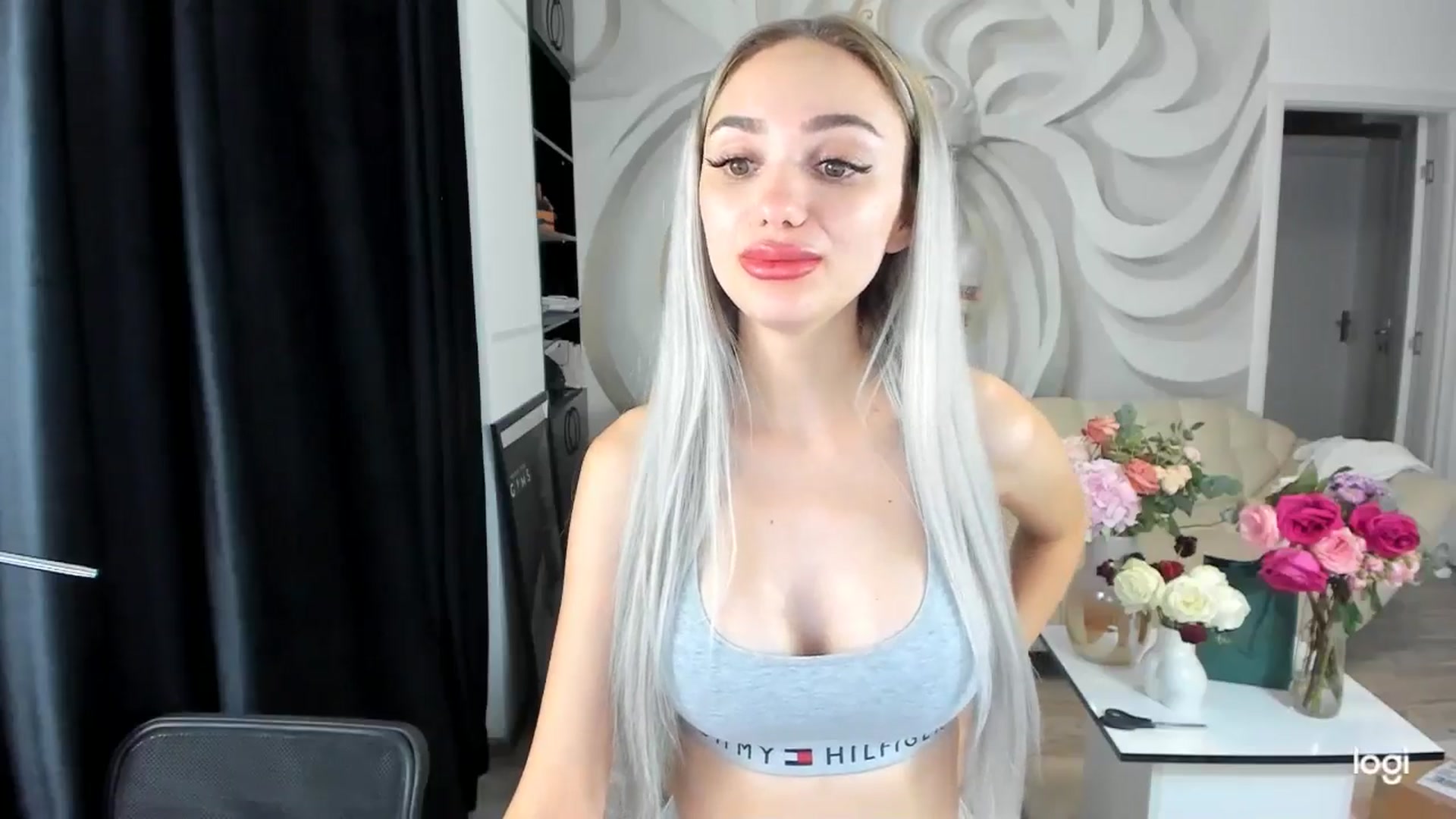 Gallery image thumbnail from HaleySweet18's myfreecams stream on, 09/04/2024, 01:41 image 9 of 20