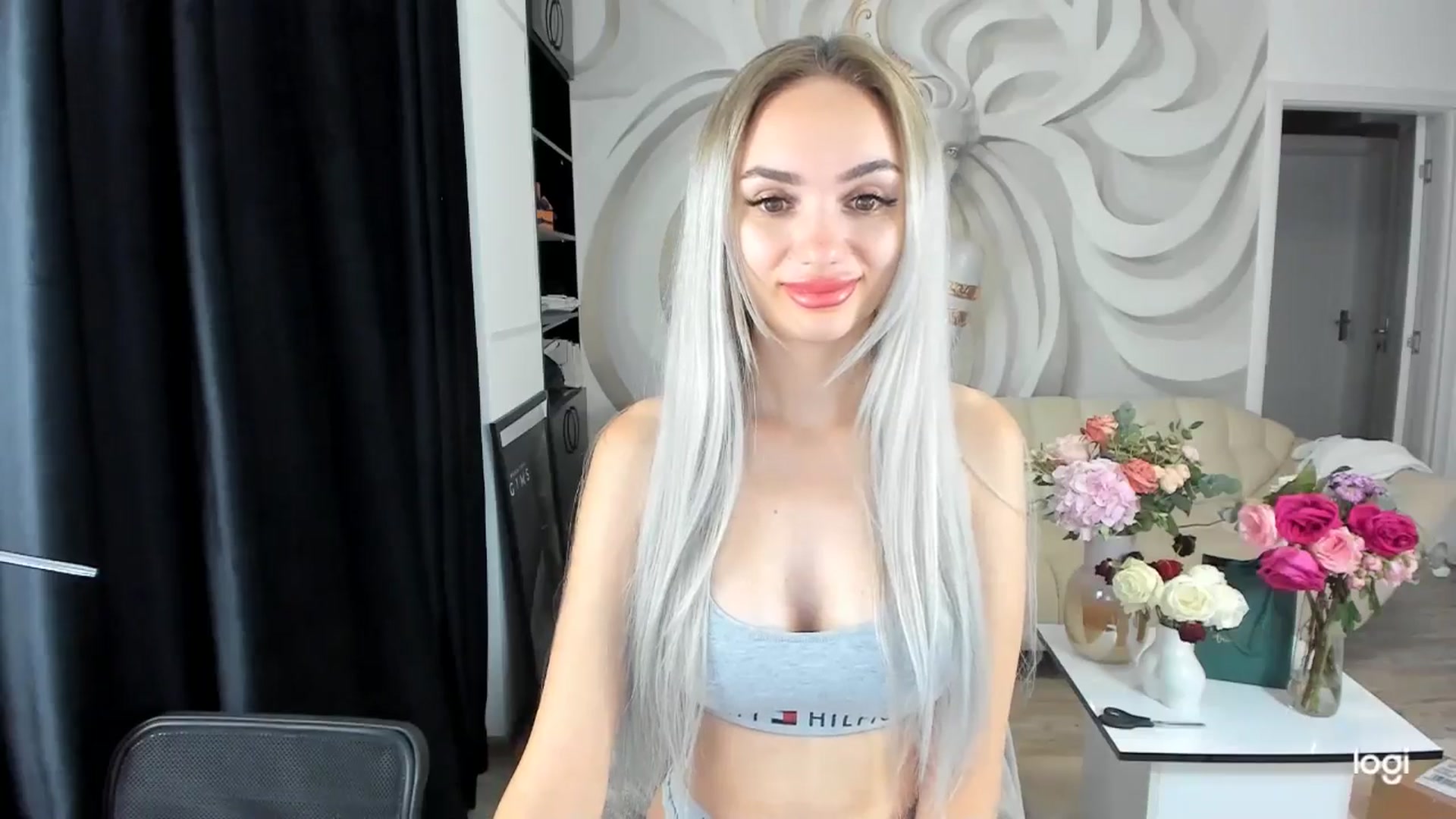 Gallery image thumbnail from HaleySweet18's myfreecams stream on, 09/04/2024, 02:22 image 2 of 20
