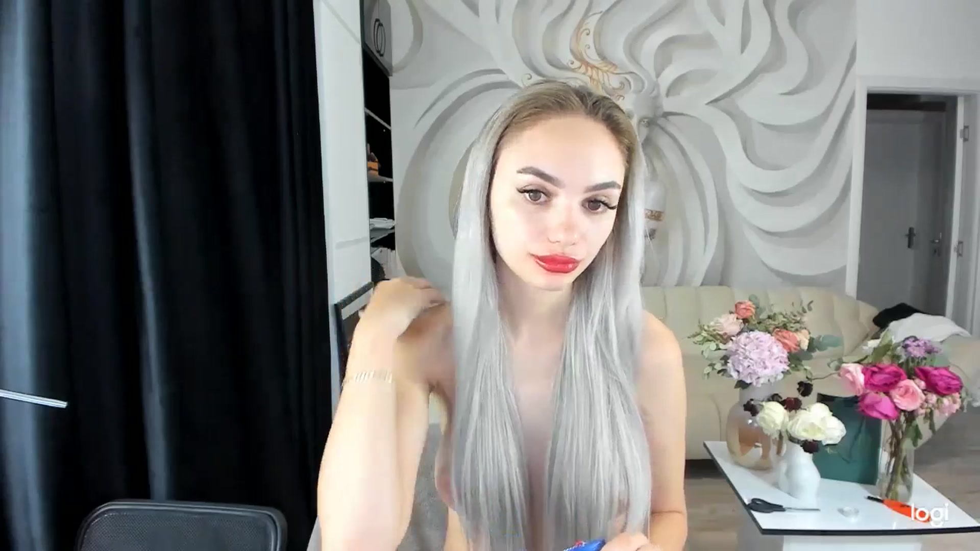 Gallery image thumbnail from HaleySweet18's myfreecams stream on, 09/04/2024, 20:59 image 12 of 20