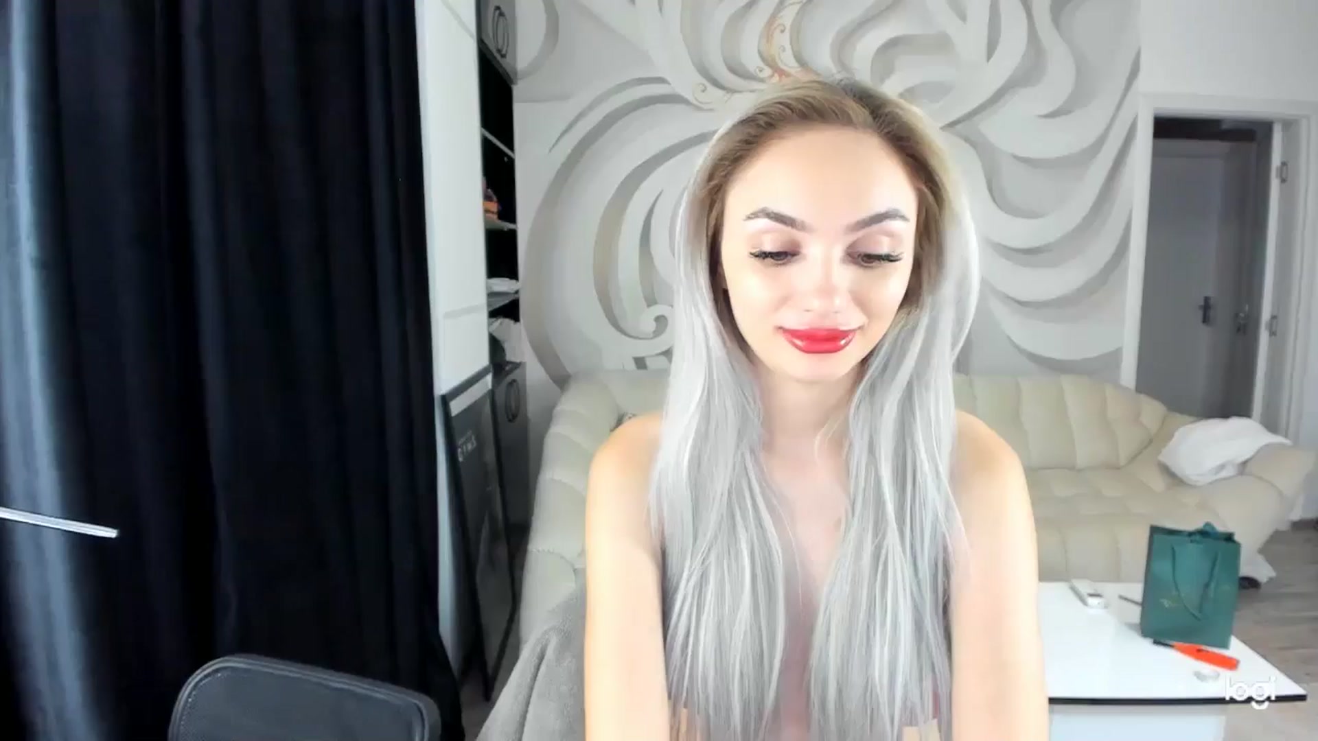 Gallery image thumbnail from HaleySweet18's myfreecams stream on, 09/08/2024, 02:37 image 1 of 20