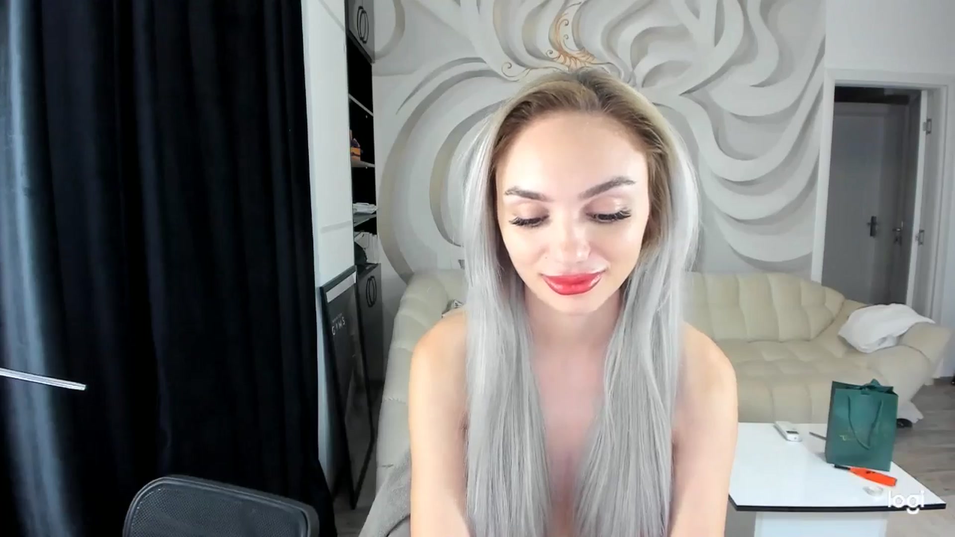 Gallery image thumbnail from HaleySweet18's myfreecams stream on, 09/08/2024, 04:00 image 4 of 20
