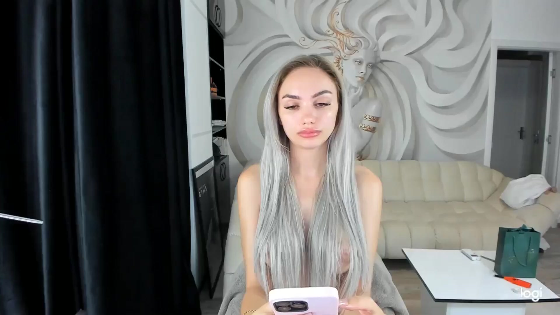 Gallery image thumbnail from HaleySweet18's myfreecams stream on, 09/09/2024, 02:04 image 7 of 20