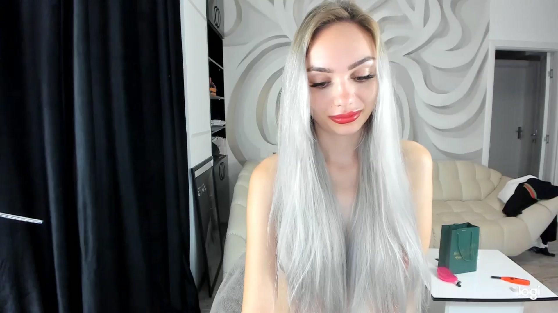Gallery image thumbnail from HaleySweet18's myfreecams stream on, 09/10/2024, 04:13 image 19 of 20