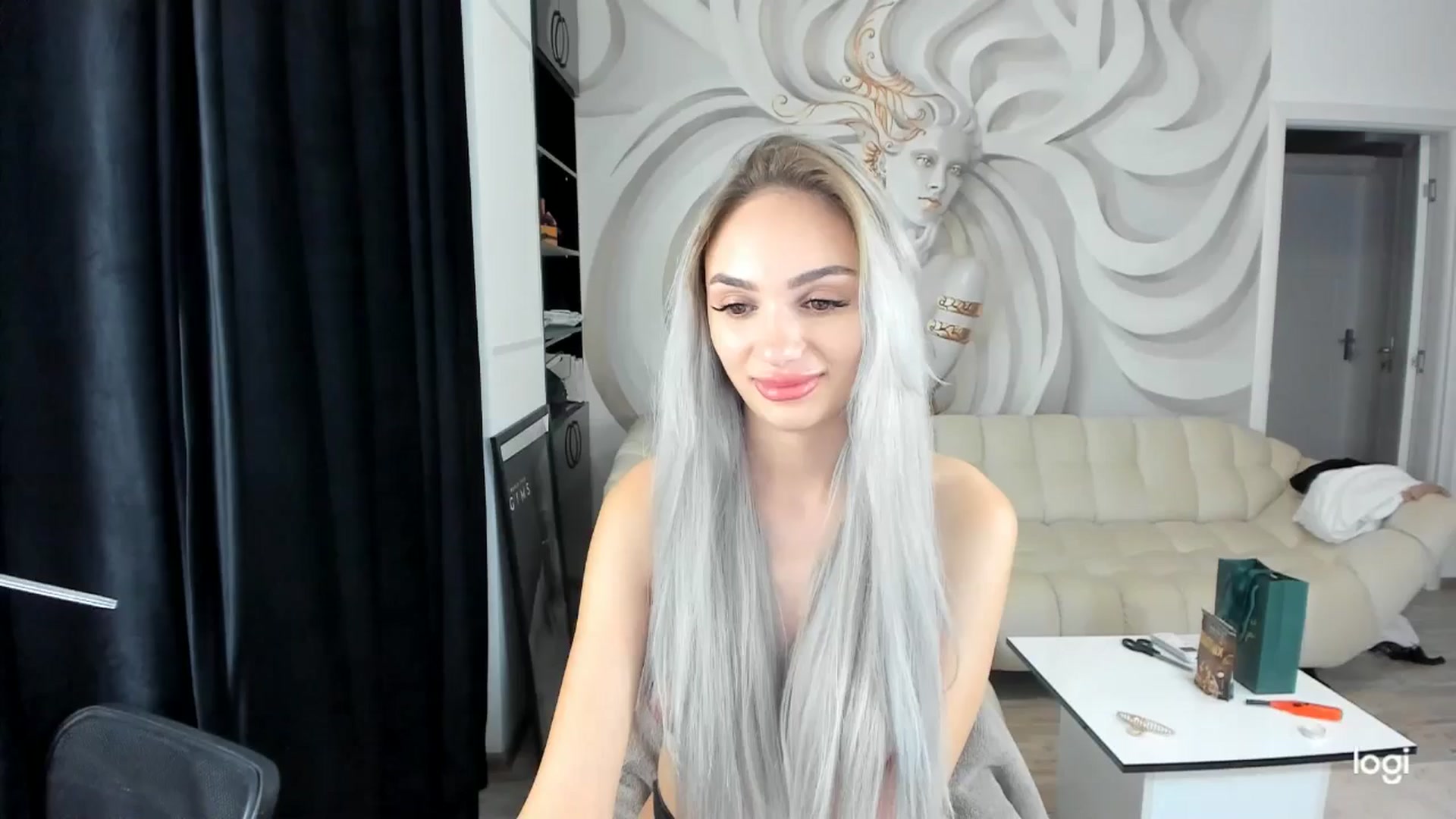 Gallery image thumbnail from HaleySweet18's myfreecams stream on, 09/12/2024, 01:55 image 5 of 20