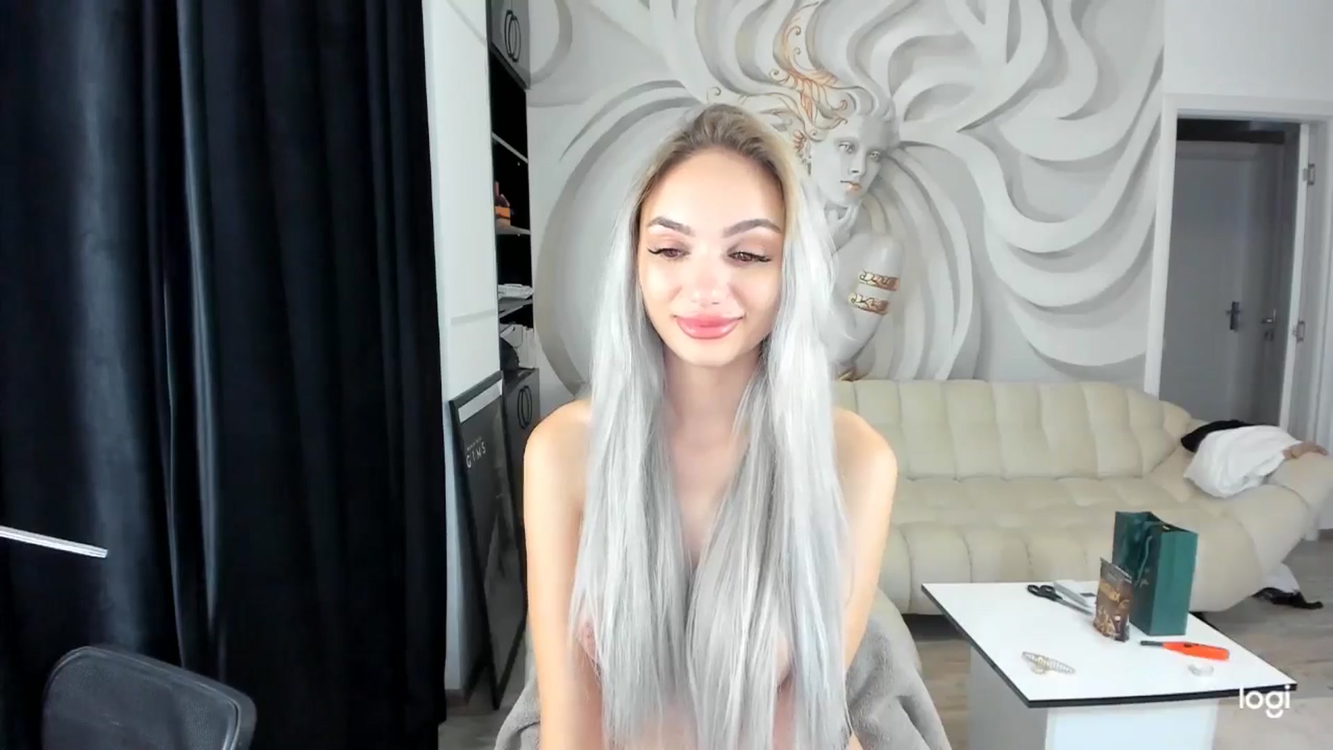Gallery image thumbnail from HaleySweet18's myfreecams stream on, 09/12/2024, 01:55 image 3 of 20