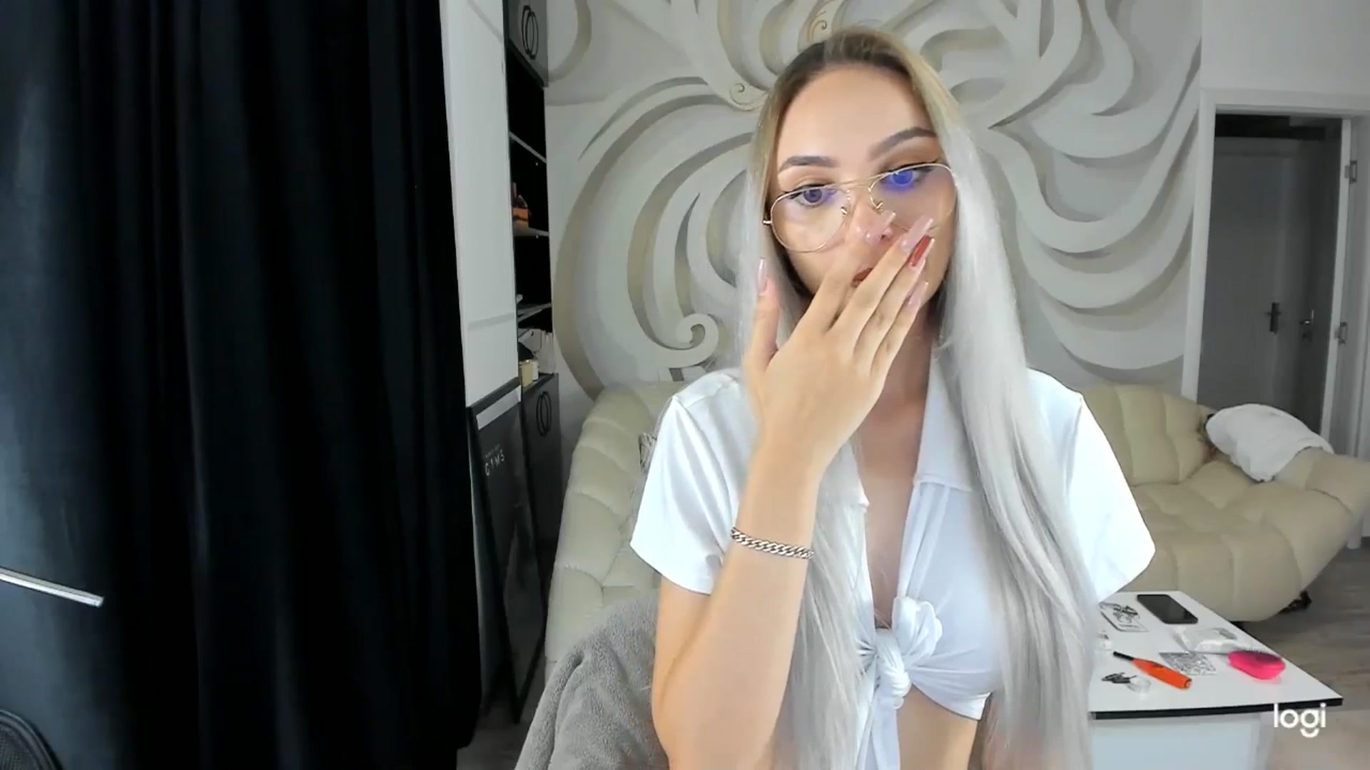 Gallery image thumbnail from HaleySweet18's myfreecams stream on, 09/28/2024, 21:36 image 13 of 20