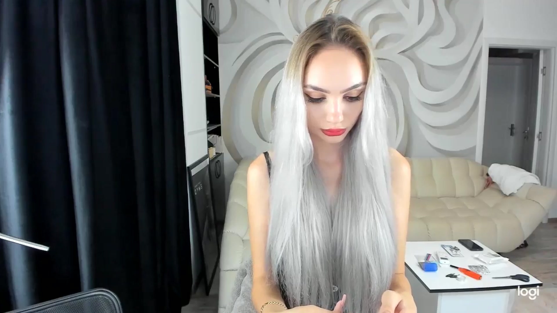 Gallery image thumbnail from HaleySweet18's myfreecams stream on, 09/29/2024, 21:38 image 10 of 20