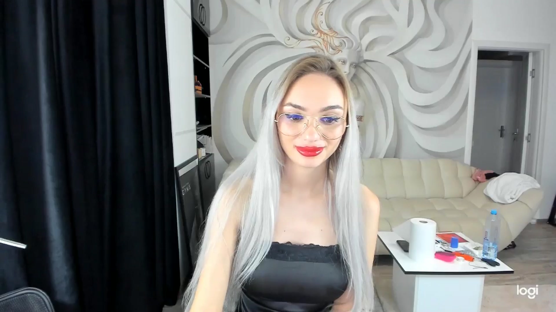 Gallery image thumbnail from HaleySweet18's myfreecams stream on, 10/02/2024, 23:48 image 20 of 20