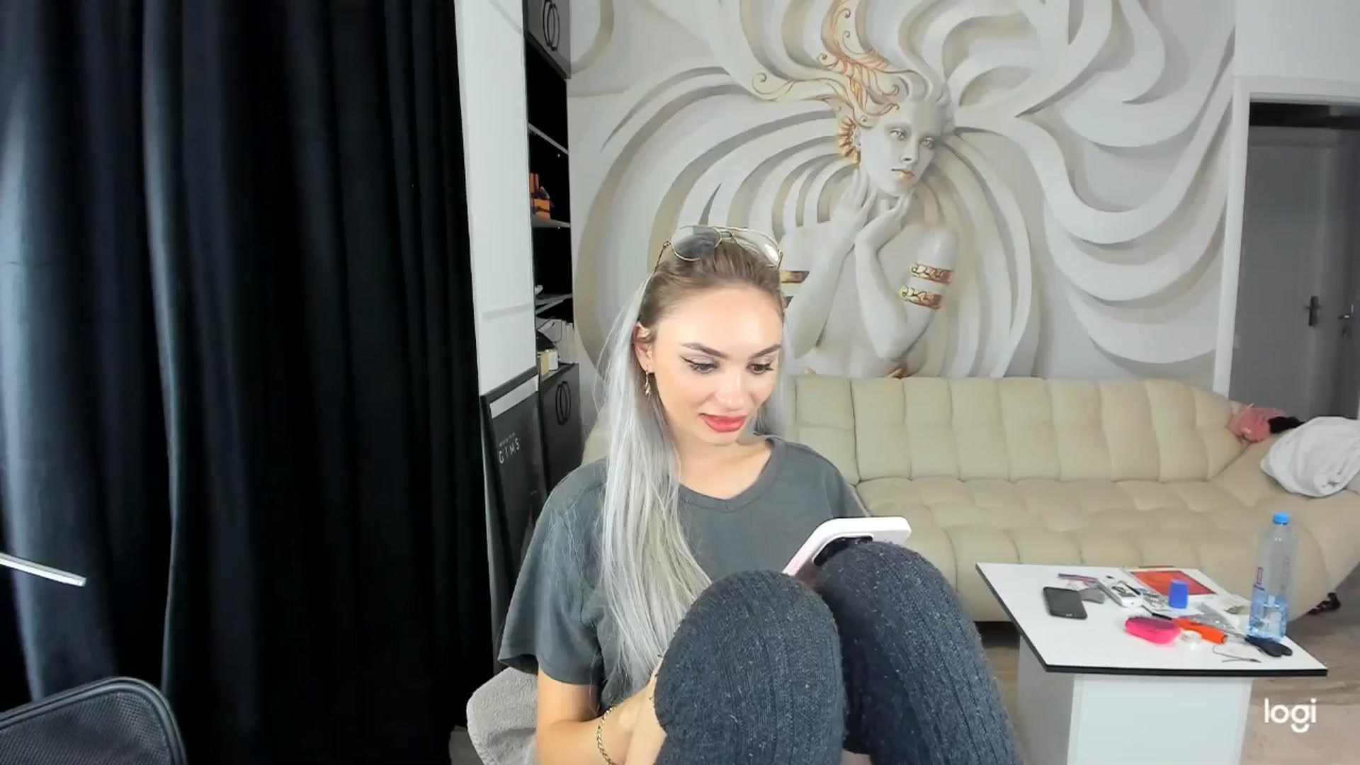 Gallery image thumbnail from HaleySweet18's myfreecams stream on, 10/03/2024, 05:36 image 19 of 20