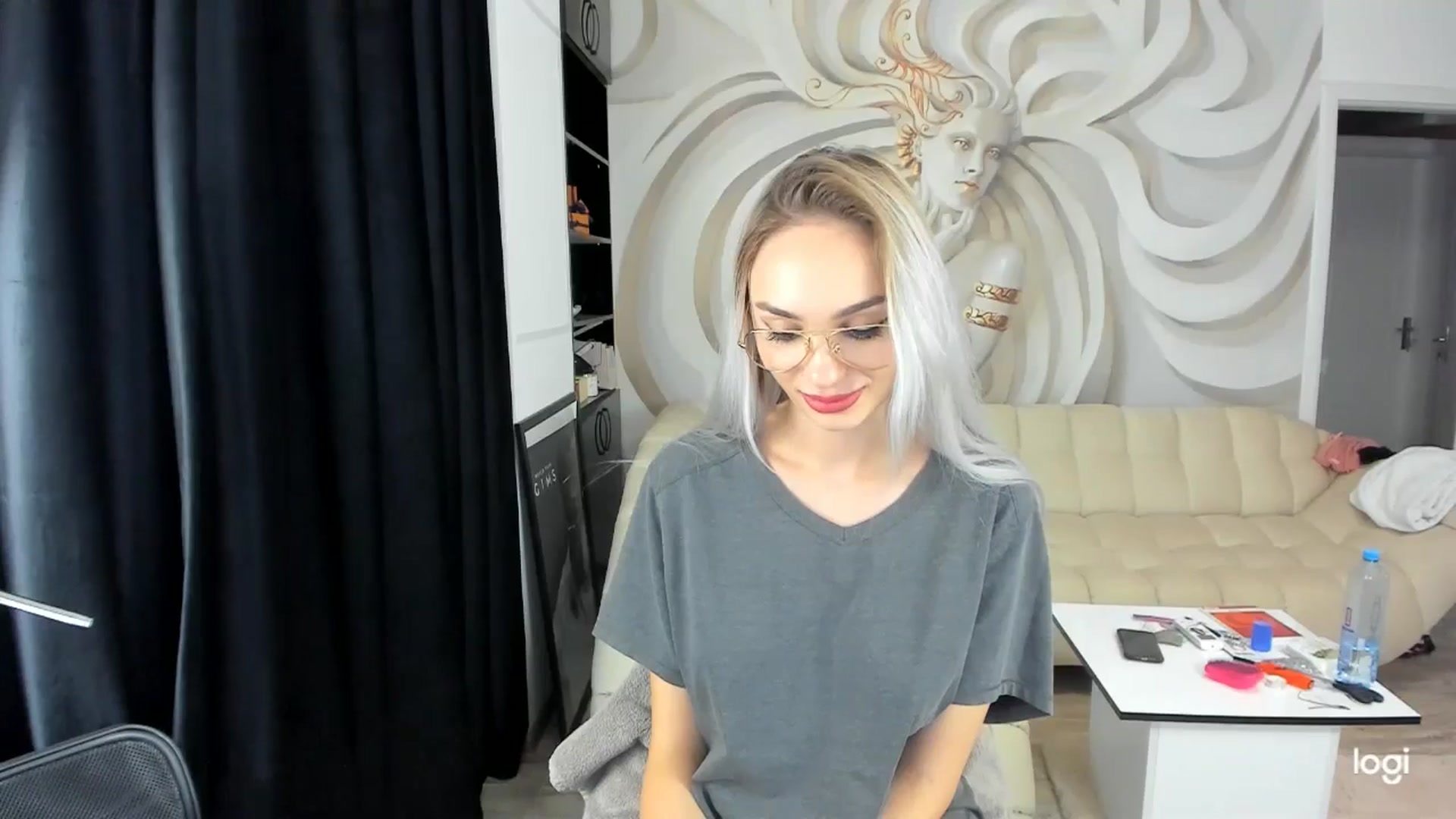 Gallery image thumbnail from HaleySweet18's myfreecams stream on, 10/03/2024, 05:36 image 3 of 20