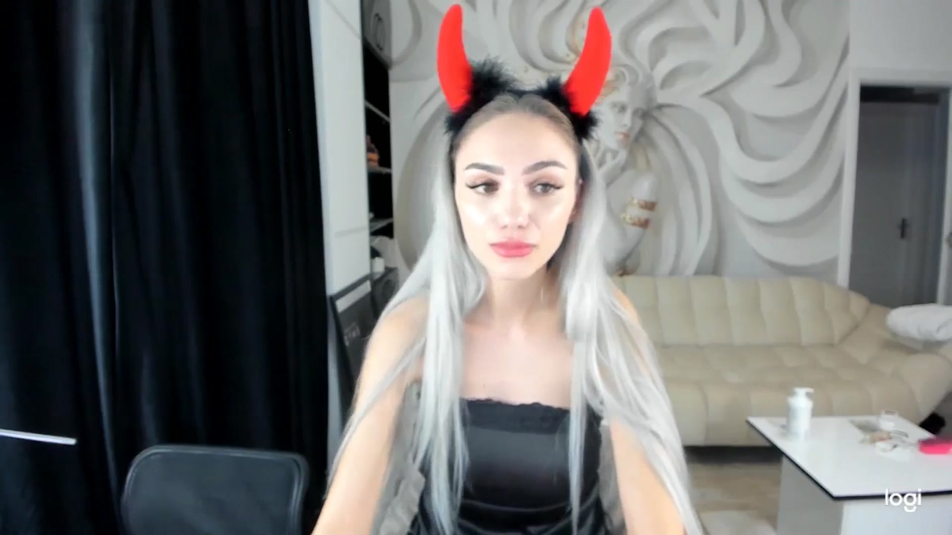Gallery image thumbnail from HaleySweet18's myfreecams stream on, 10/29/2024, 01:04 image 20 of 20