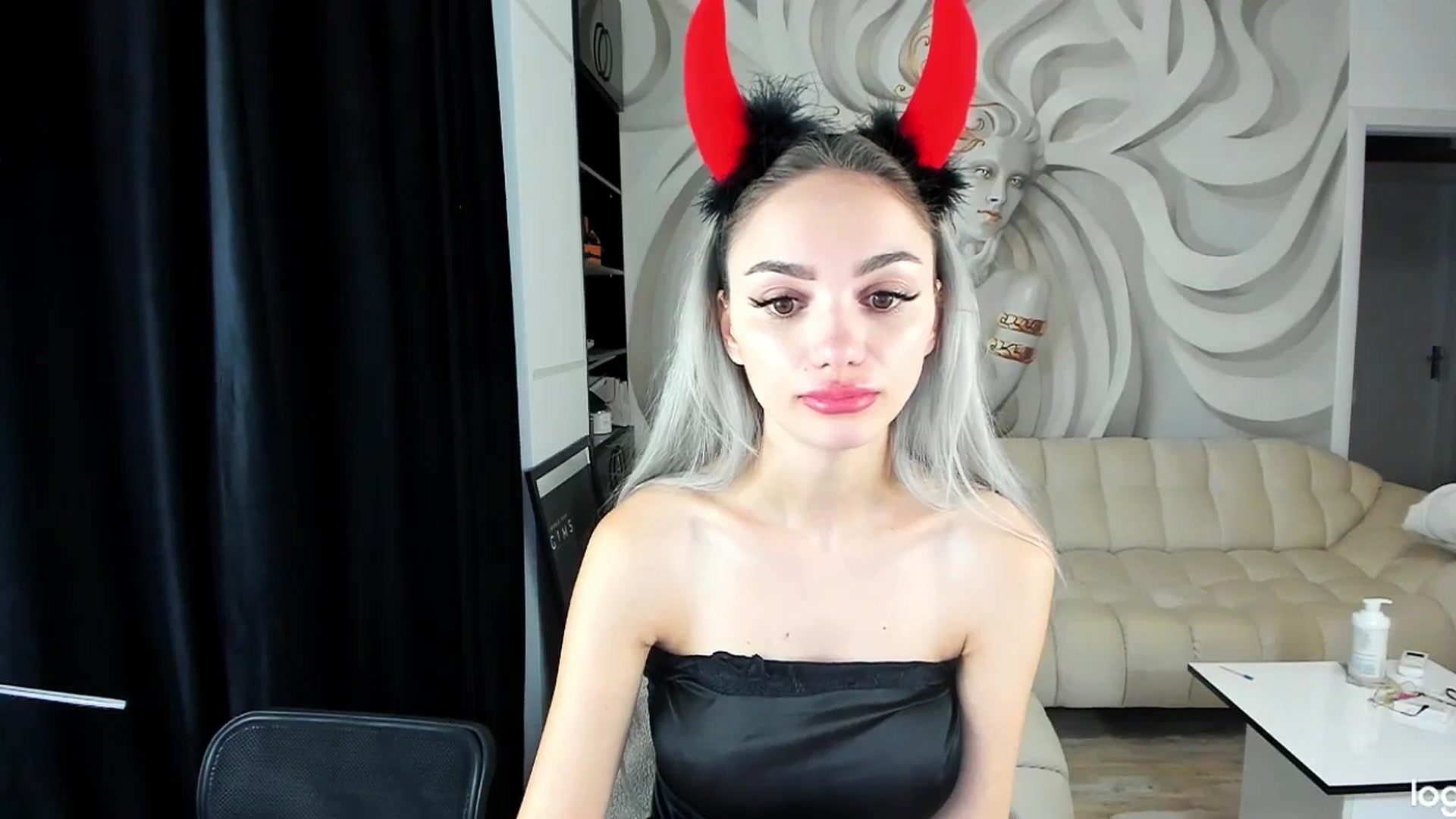 Gallery image thumbnail from HaleySweet18's myfreecams stream on, 10/29/2024, 08:12 image 9 of 20