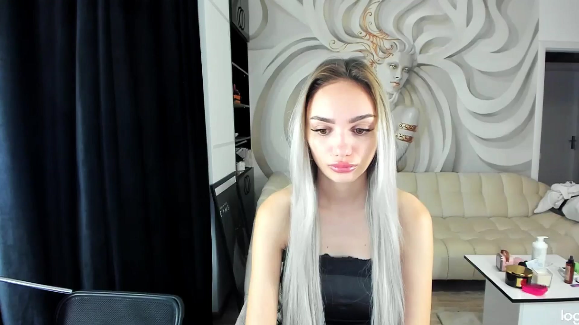 Gallery image thumbnail from HaleySweet18's myfreecams stream on, 11/06/2024, 21:40 image 18 of 20