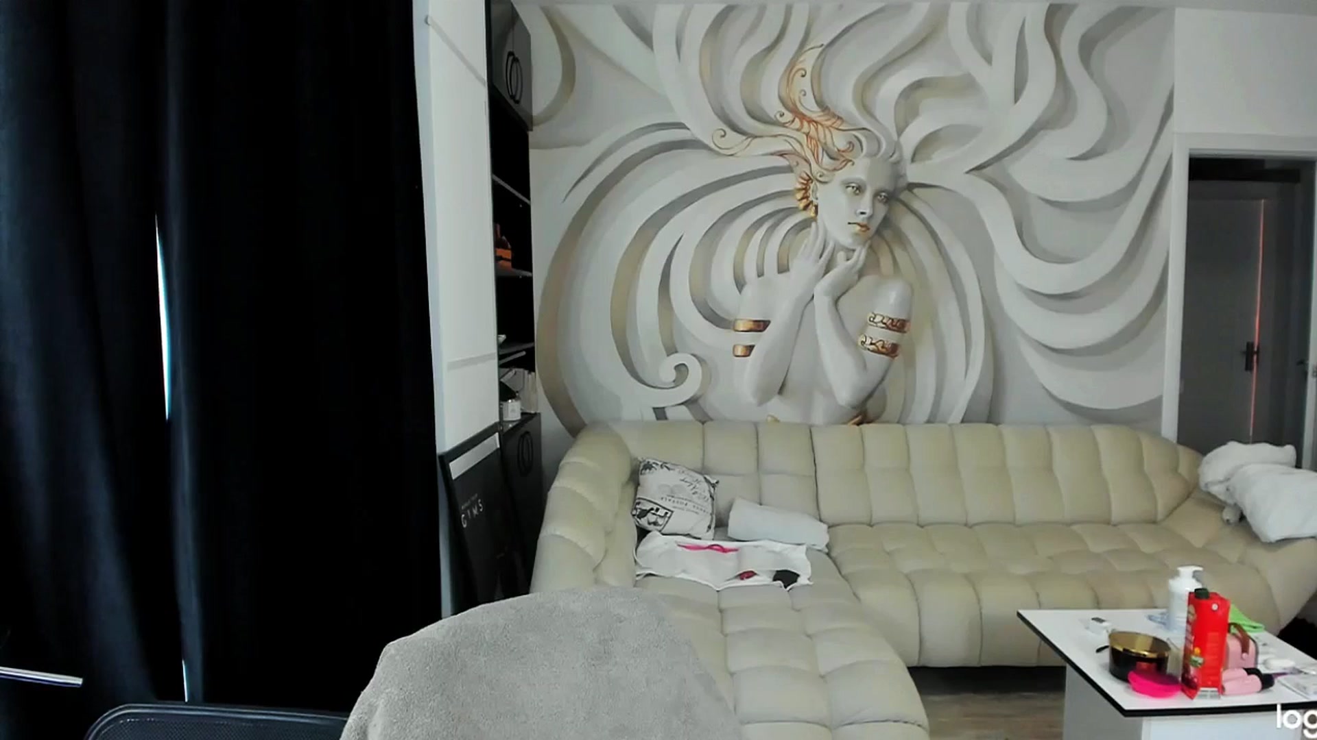 Gallery image thumbnail from HaleySweet18's myfreecams stream on, 11/10/2024, 07:50 image 5 of 20