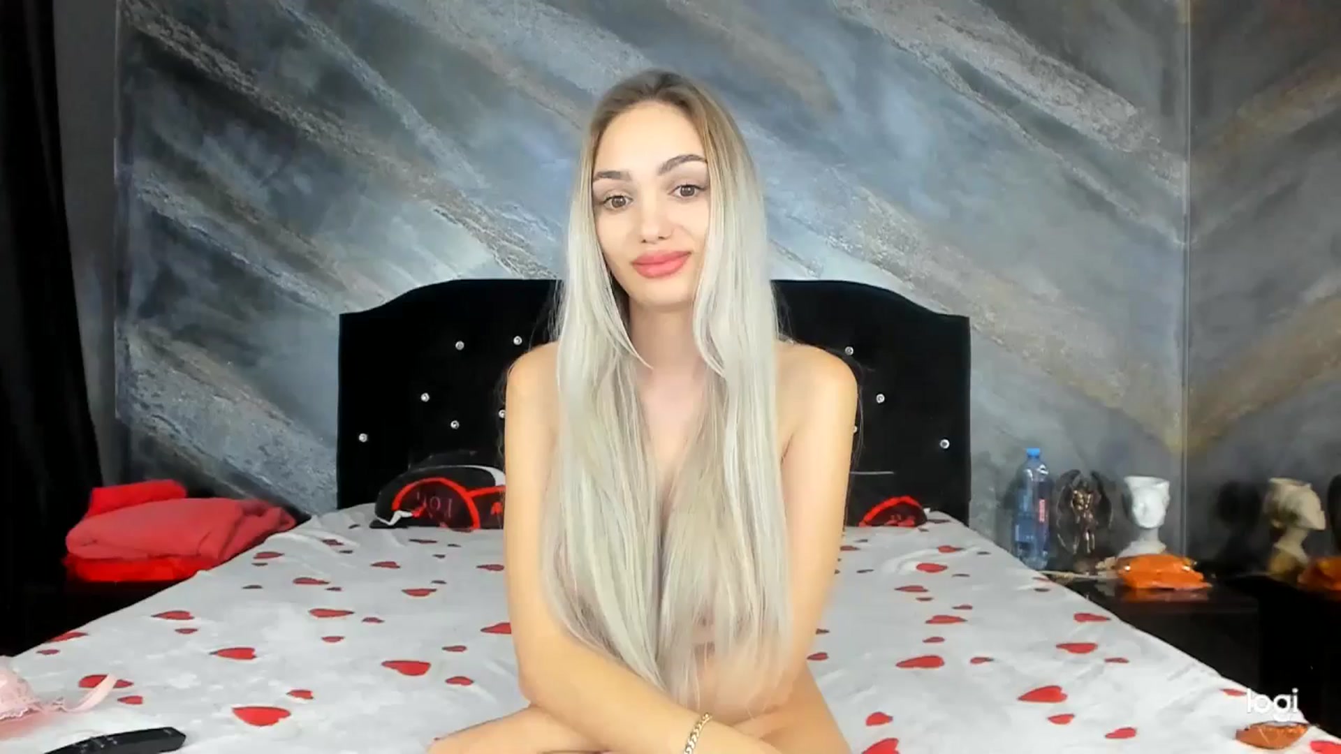Gallery image thumbnail from HaleySweet18's myfreecams stream on, 11/19/2024, 07:13 image 1 of 20