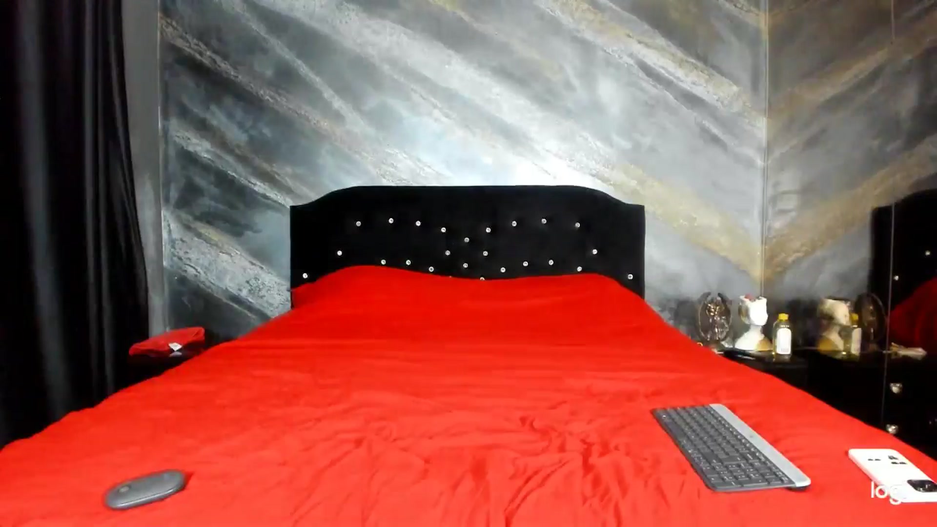 Gallery image thumbnail from HaleySweet18's myfreecams stream on, 01/05/2025, 23:50 image 10 of 20