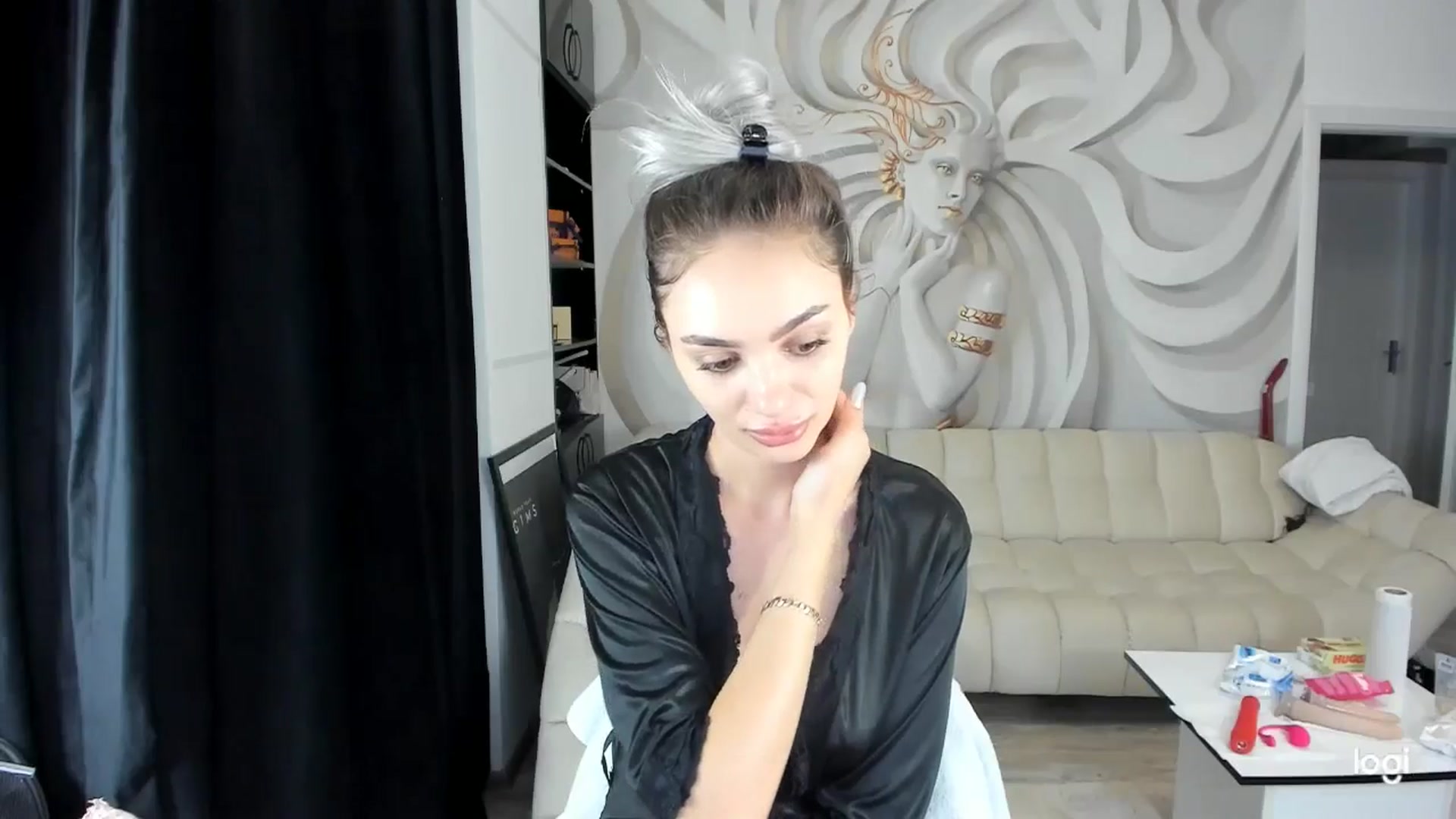 Gallery image thumbnail from HaleySweet18's myfreecams stream on, 01/14/2025, 06:09 image 12 of 20
