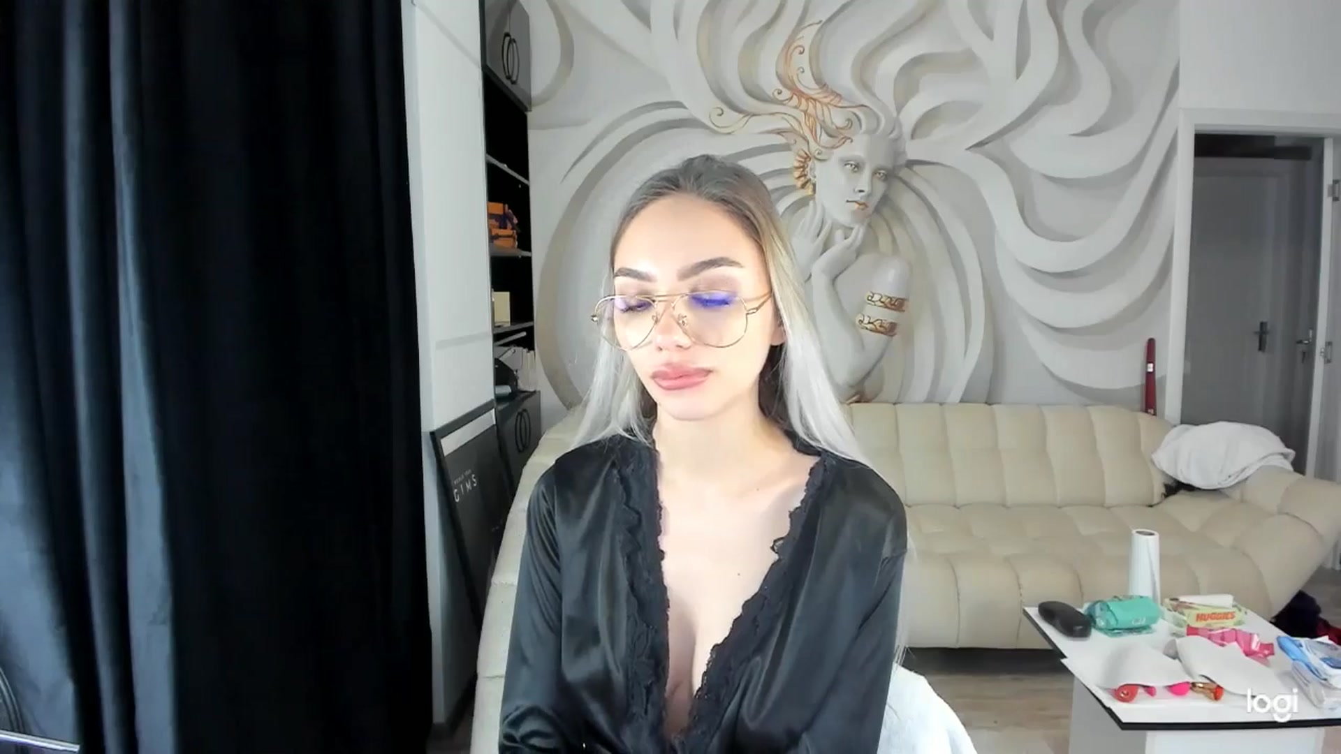 Gallery image thumbnail from HaleySweet18's myfreecams stream on, 01/21/2025, 04:59 image 5 of 20