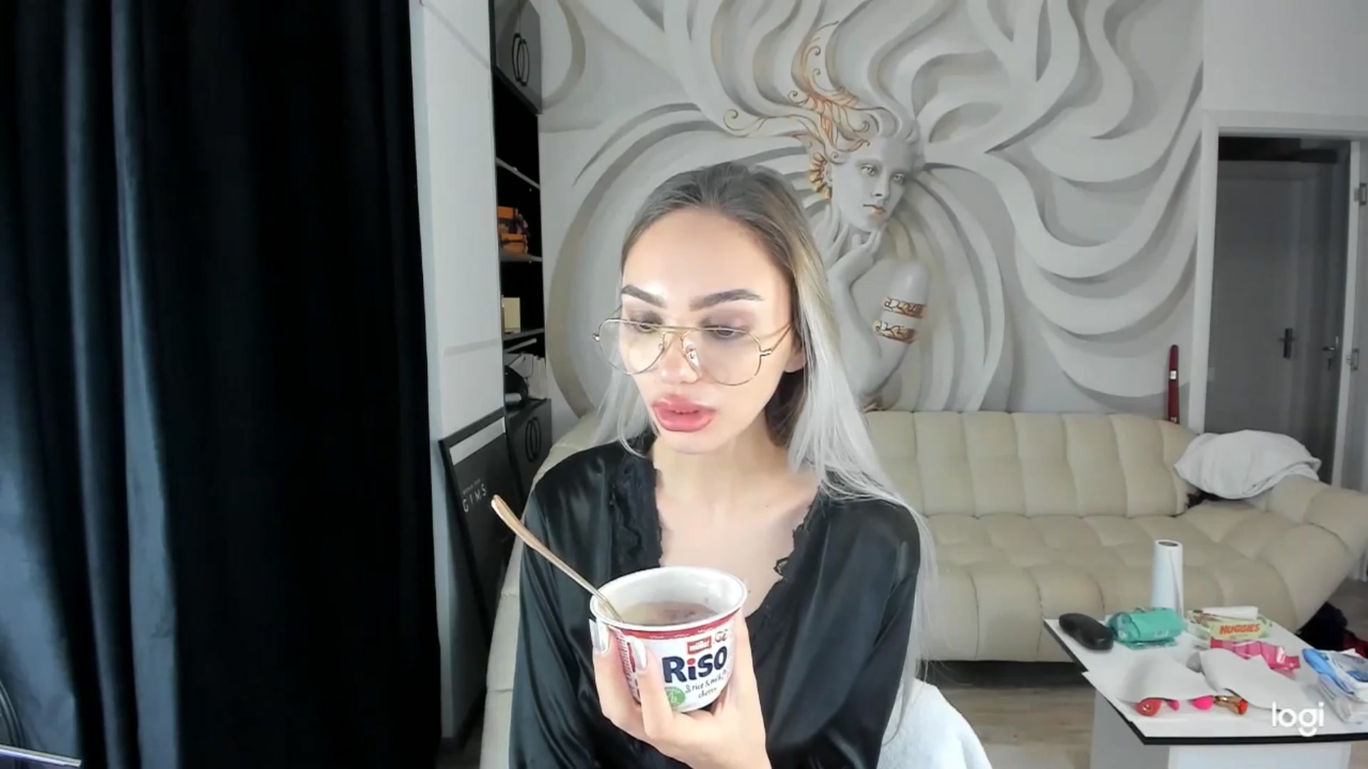 Gallery image thumbnail from HaleySweet18's myfreecams stream on, 01/21/2025, 04:59 image 2 of 20