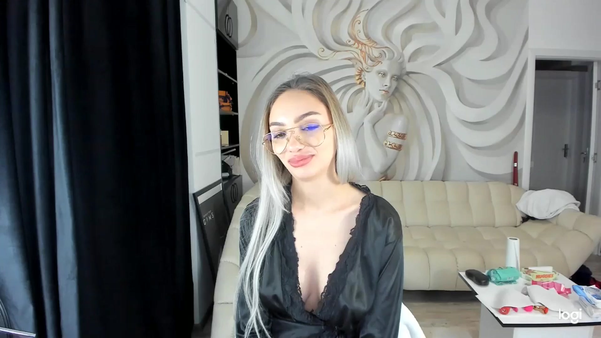 Gallery image thumbnail from HaleySweet18's myfreecams stream on, 01/21/2025, 04:59 image 17 of 20