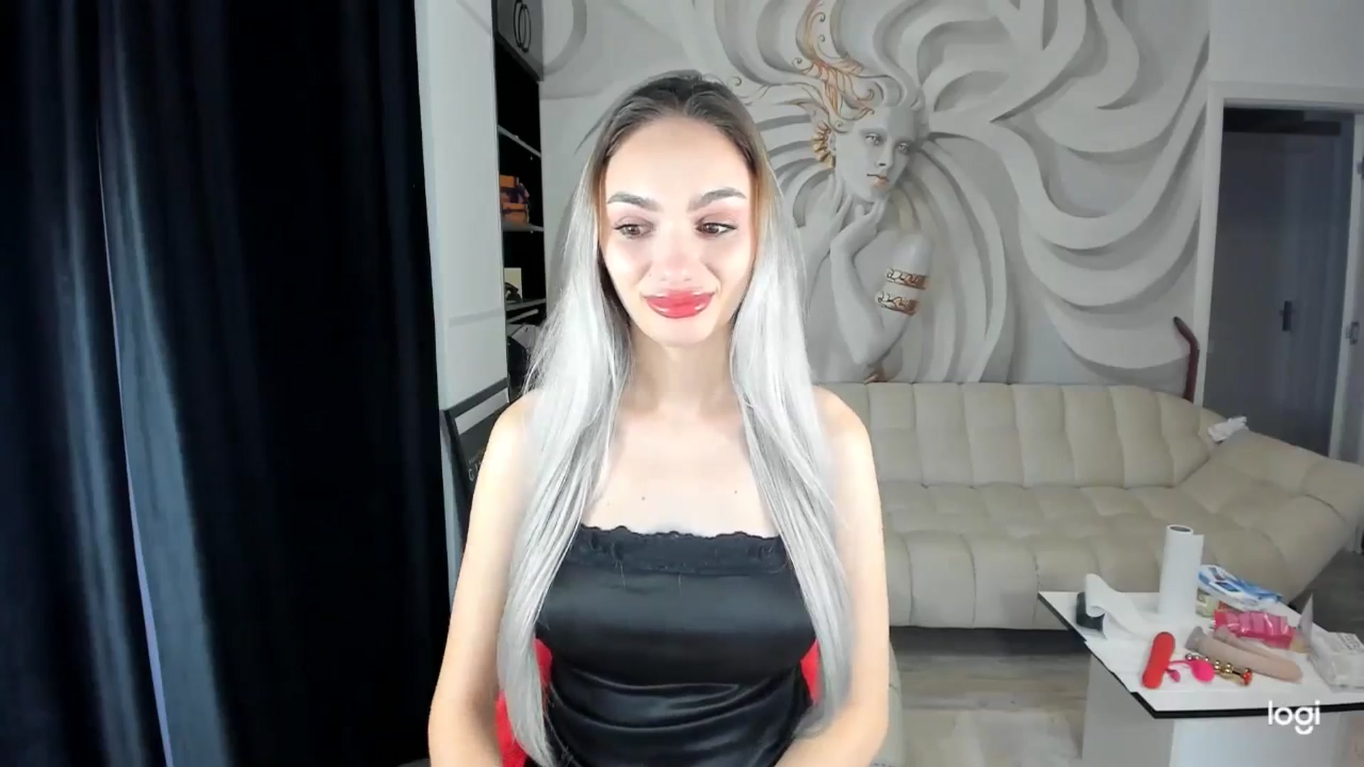 Gallery image thumbnail from HaleySweet18's myfreecams stream on, 01/28/2025, 06:08 image 16 of 20