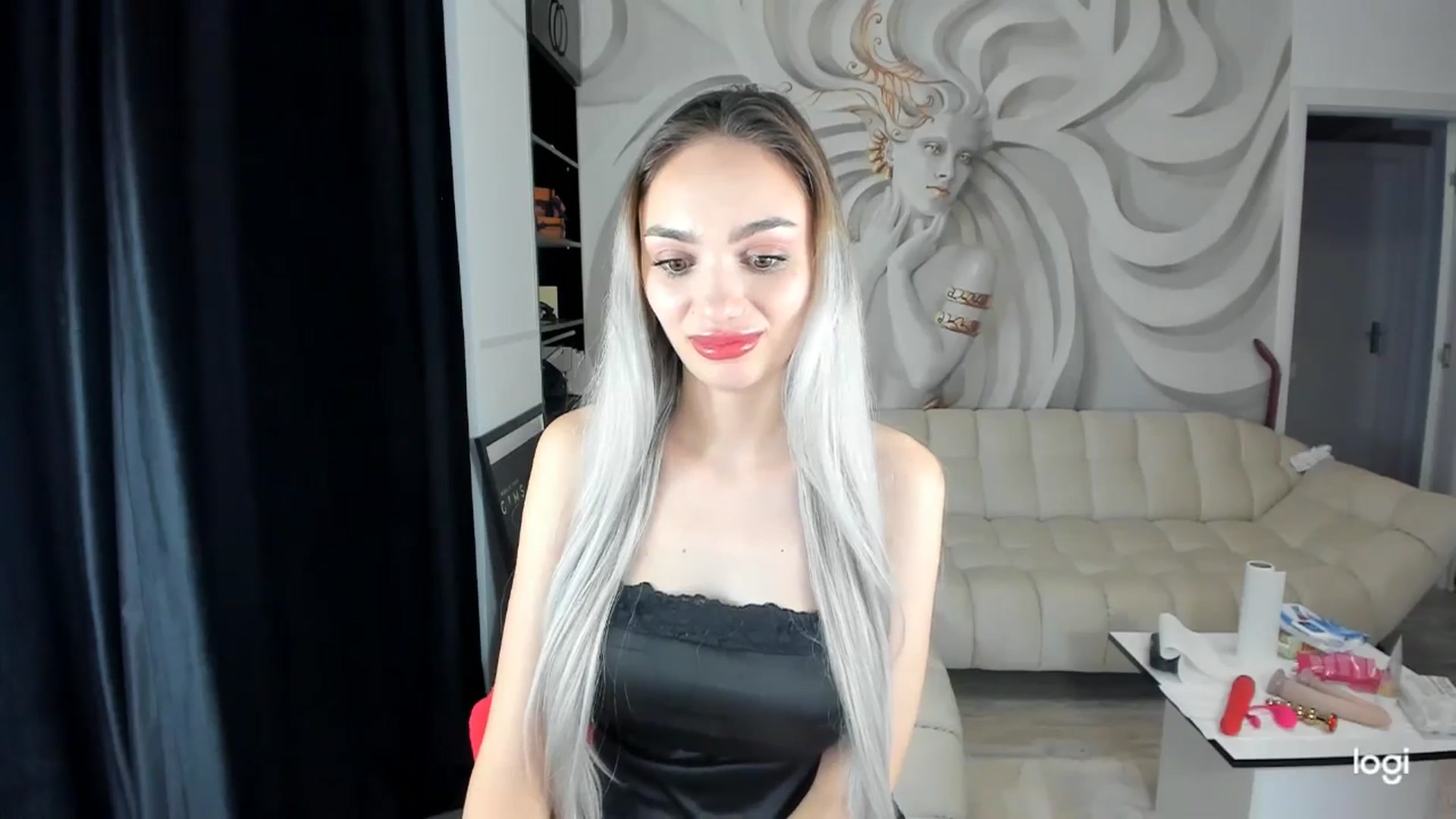 Gallery image thumbnail from HaleySweet18's myfreecams stream on, 01/28/2025, 06:22 image 13 of 20