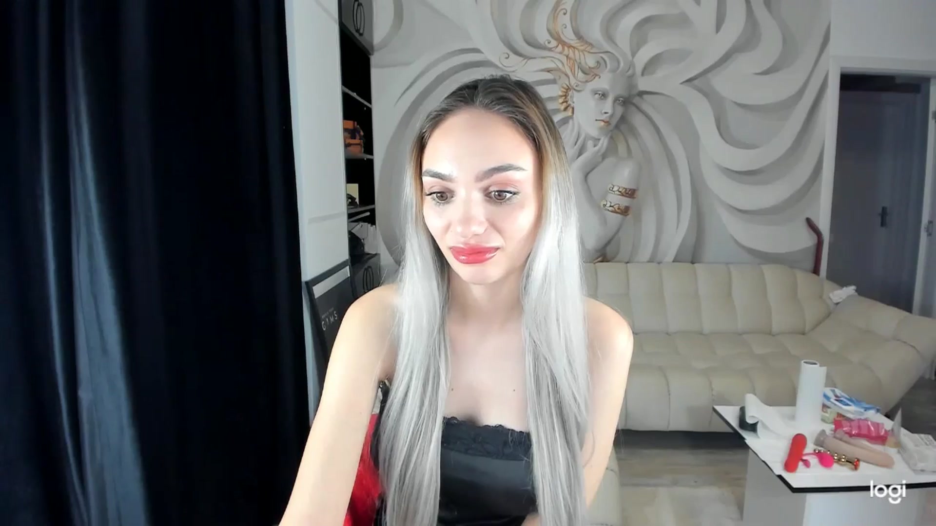 Gallery image thumbnail from HaleySweet18's myfreecams stream on, 01/28/2025, 06:22 image 14 of 20
