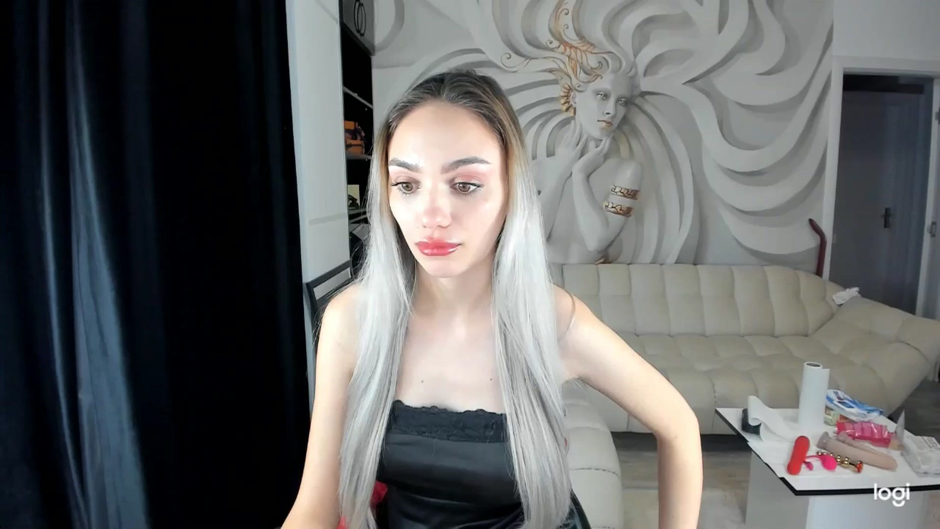 Gallery image thumbnail from HaleySweet18's myfreecams stream on, 01/28/2025, 06:22 image 3 of 20